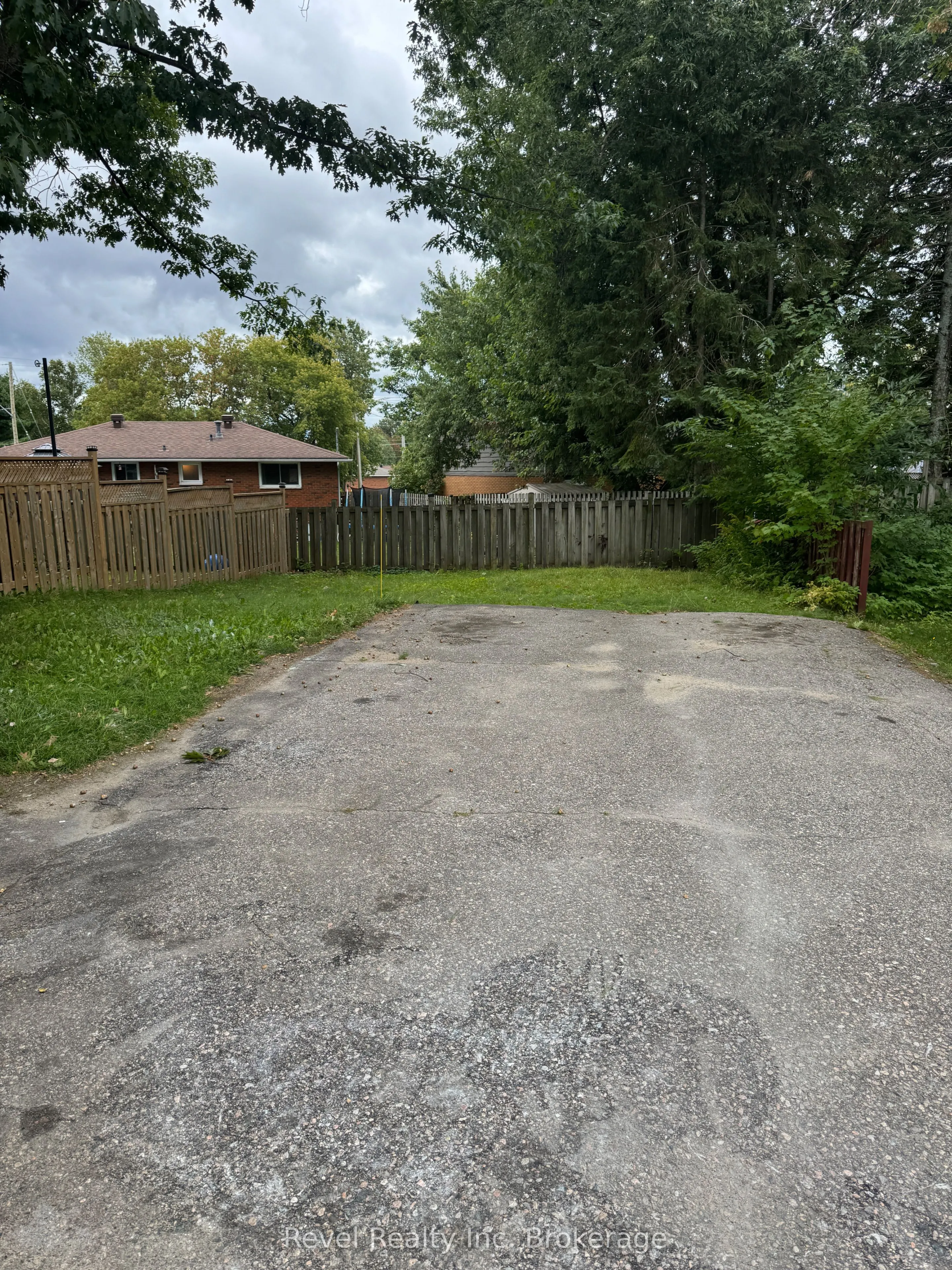 353 Ski Club Road