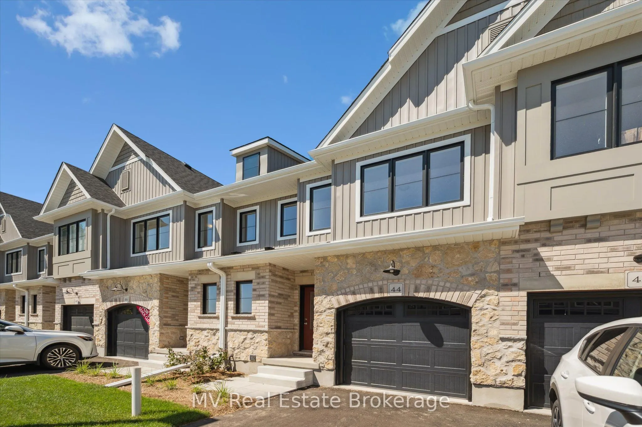 44 Fieldstone Lane Private, #44