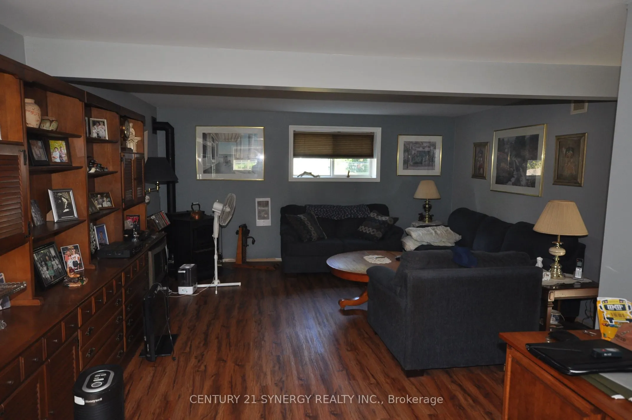 186 Golf Club Road N