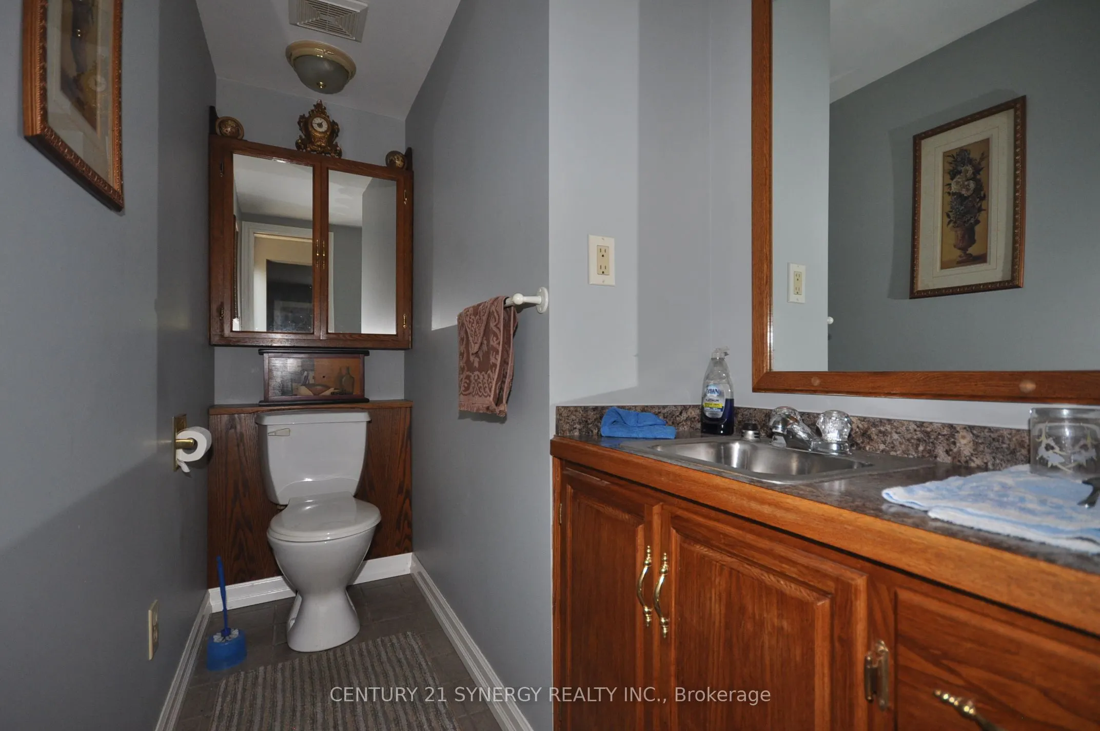 186 Golf Club Road N
