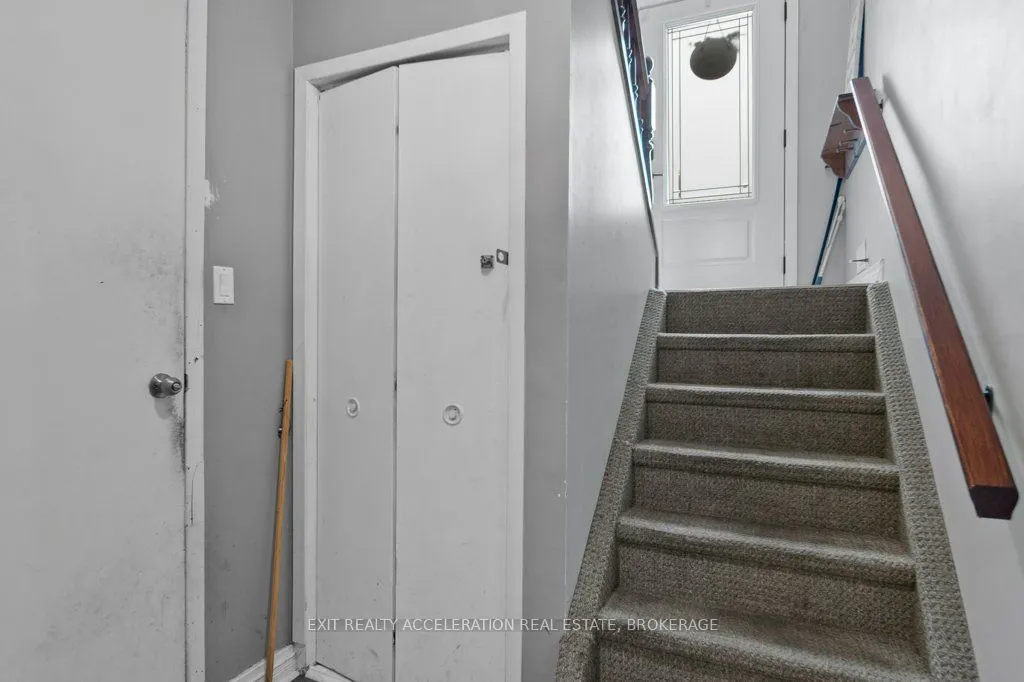 19 Mortensen Drive