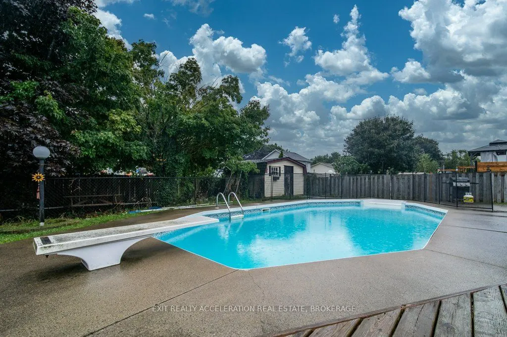 19 Mortensen Drive