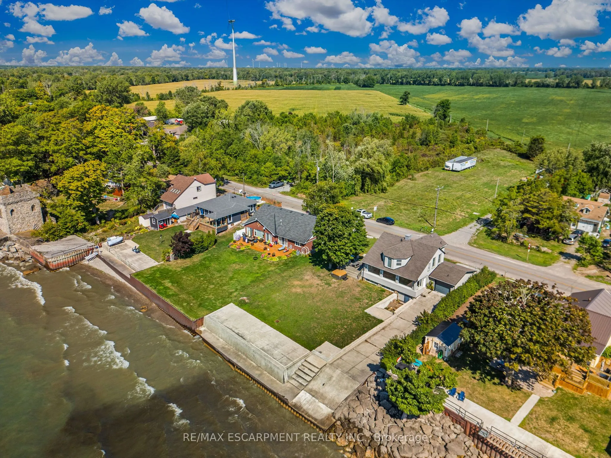 2952 Northshore Drive