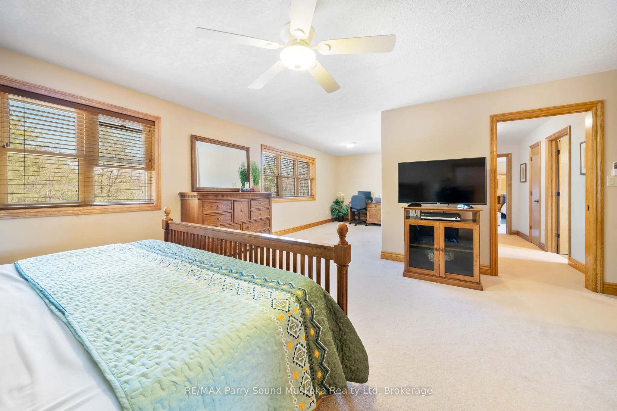 217 South Shore Road