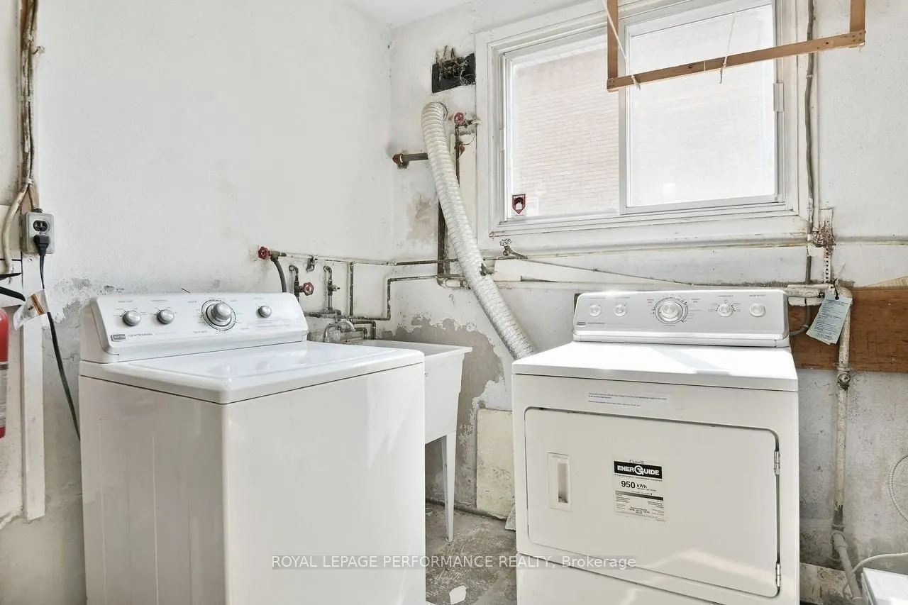321 Lavergne Street, #2