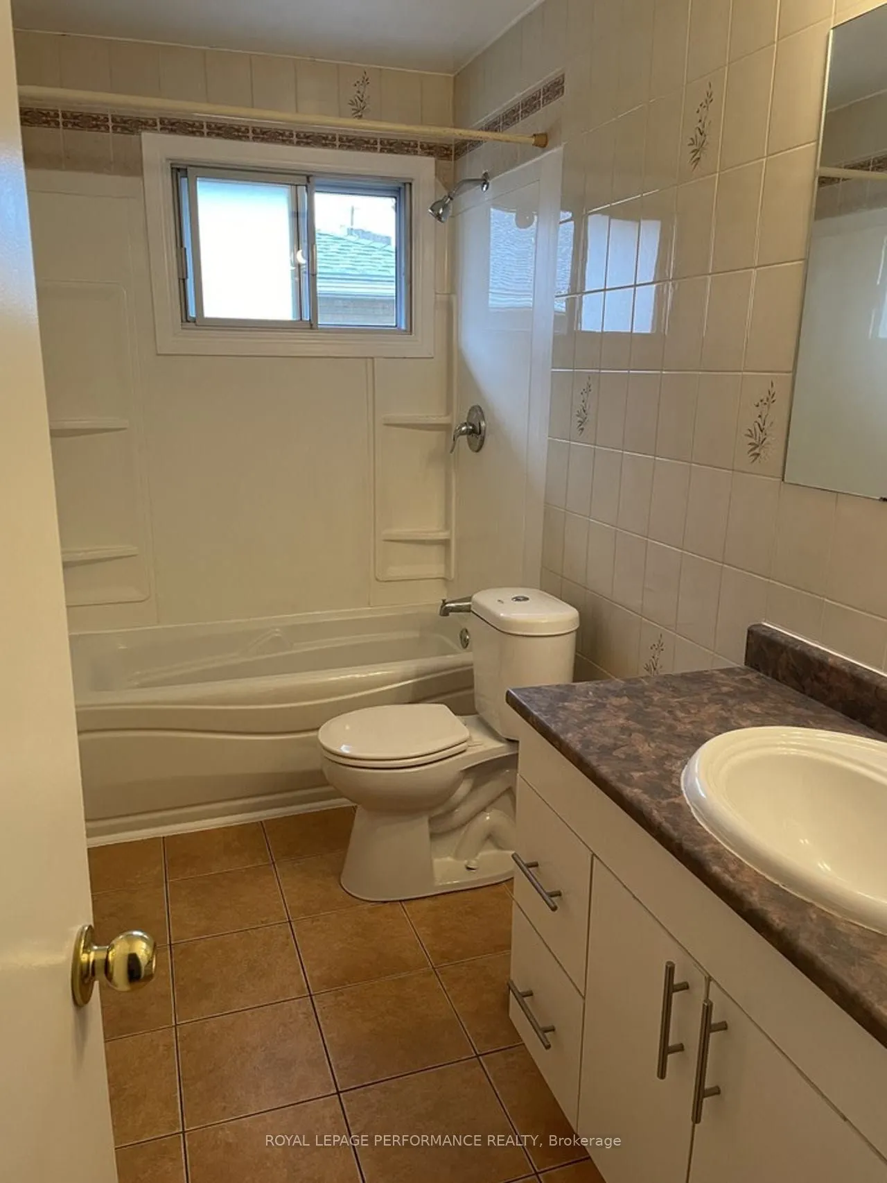 321 Lavergne Street, #2