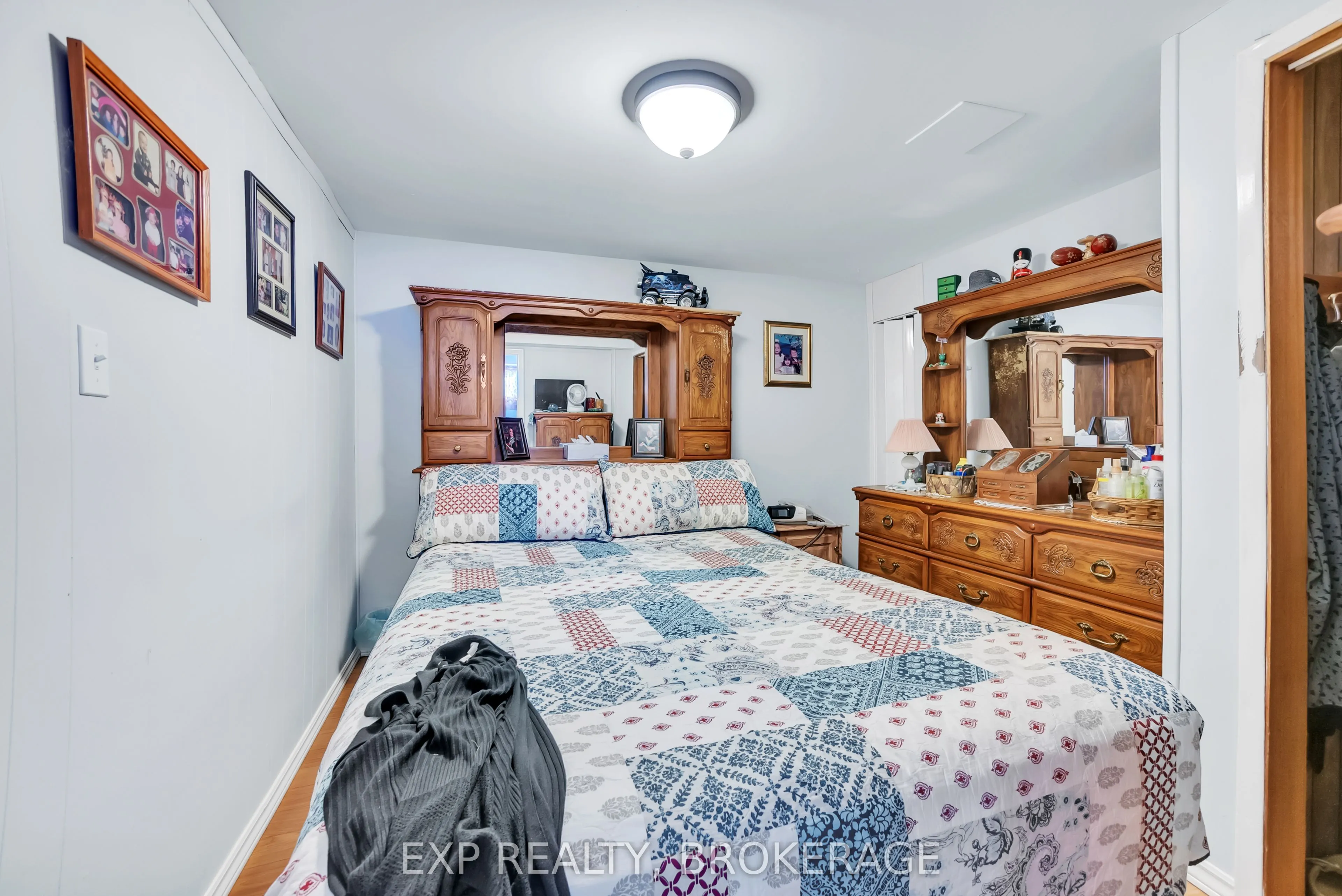 11 Concession Road