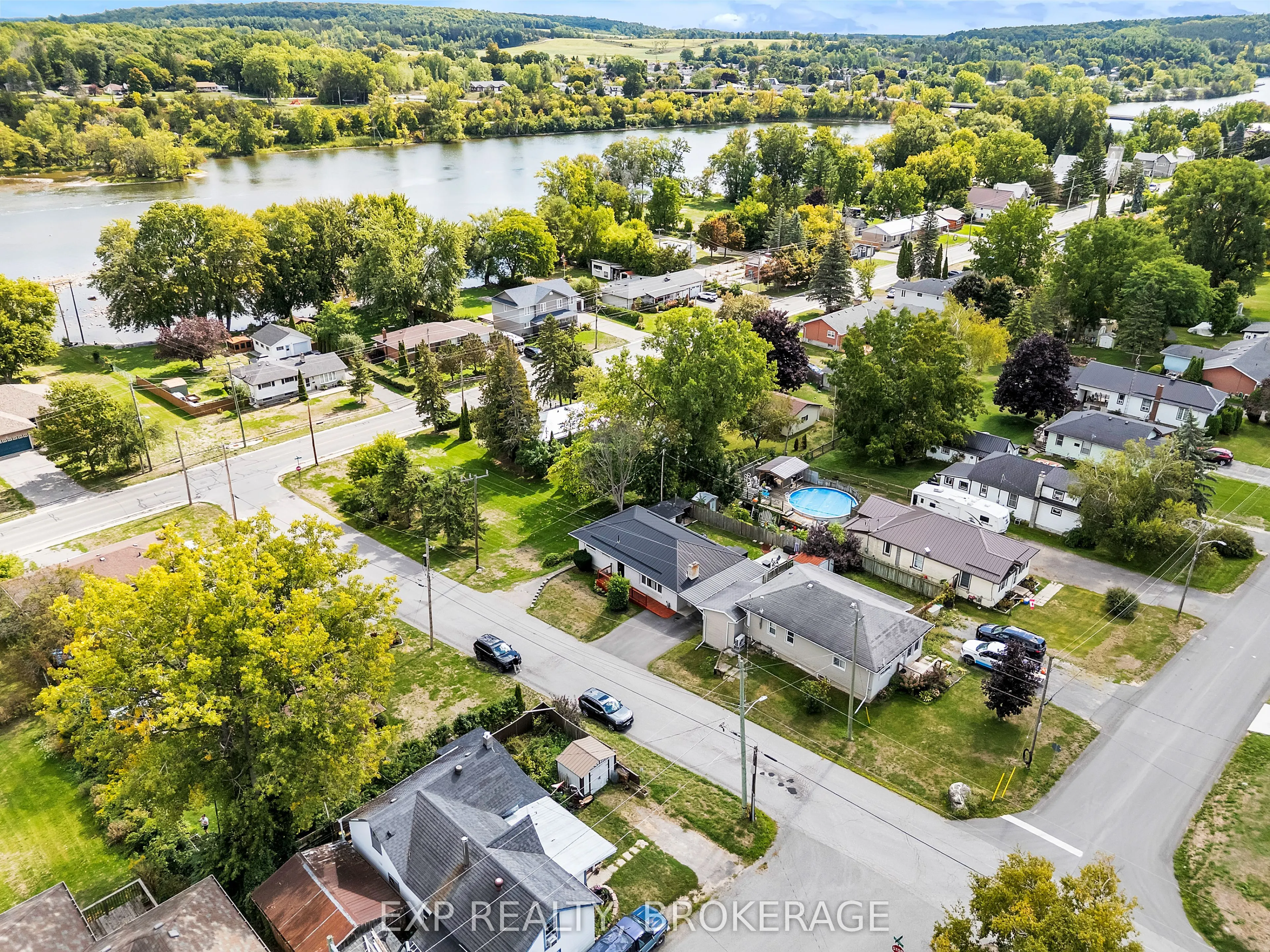11 Concession Road