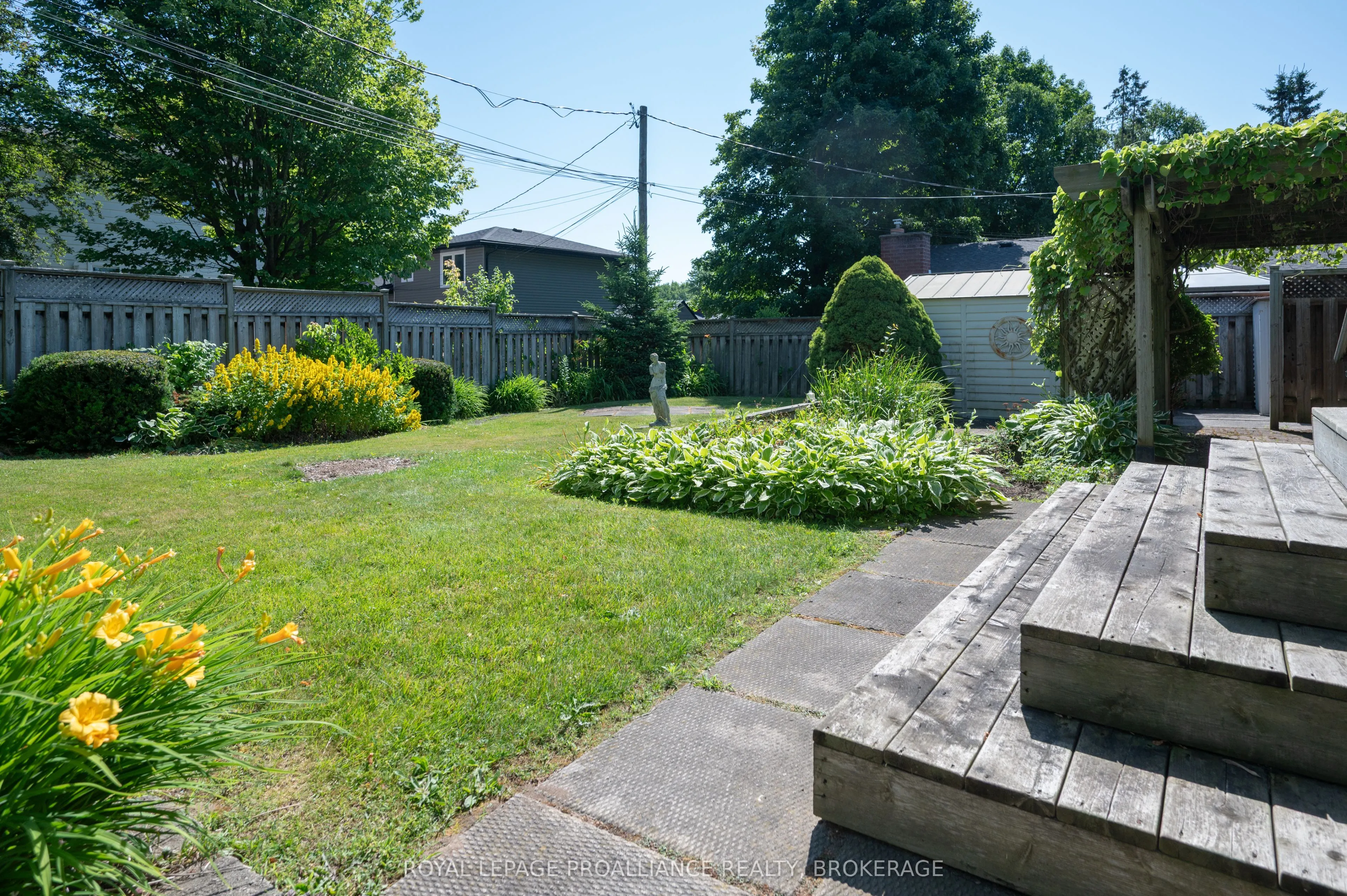 862 Berwick Place
