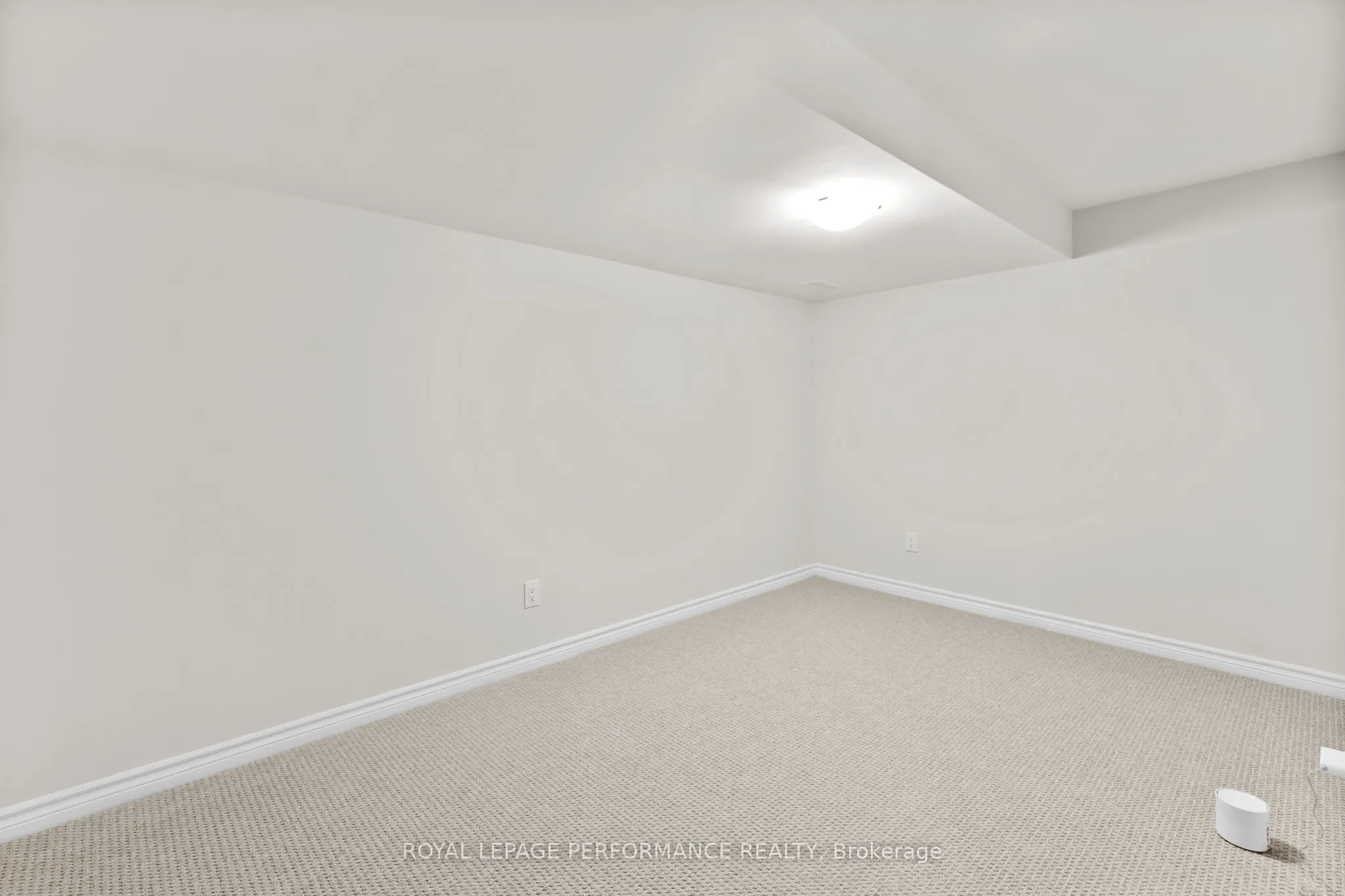 370 Labelle Street