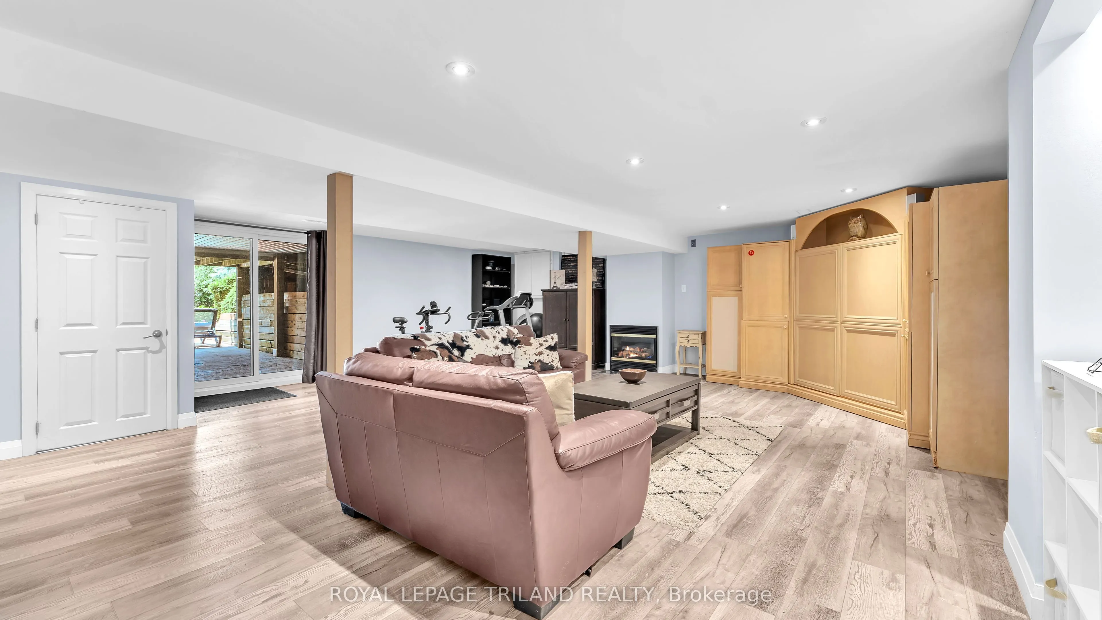 151 Brixham Crescent