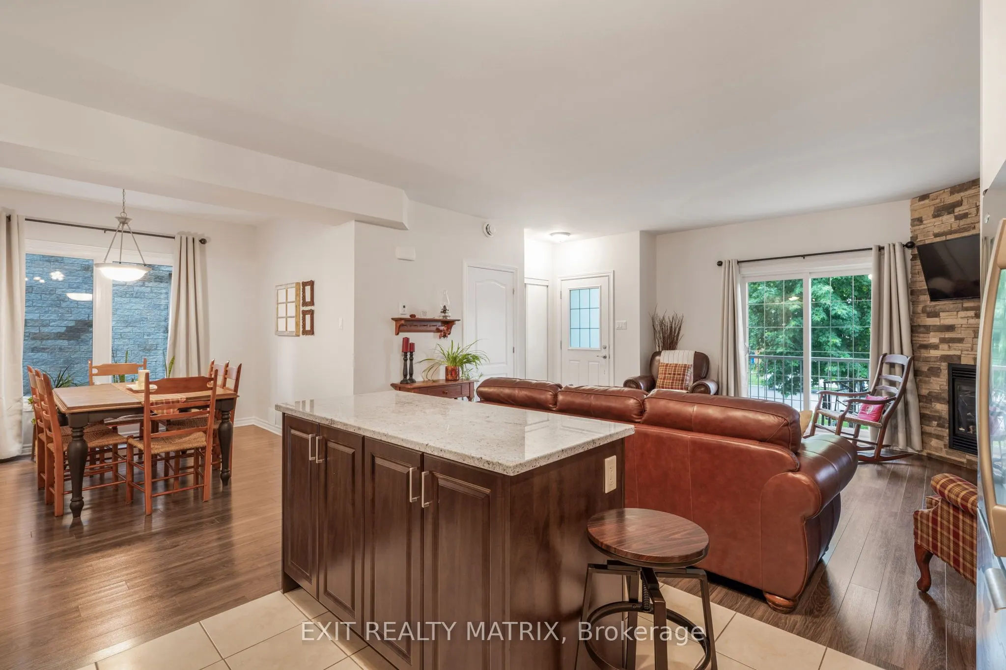 193 Bourdeau Boulevard, #2