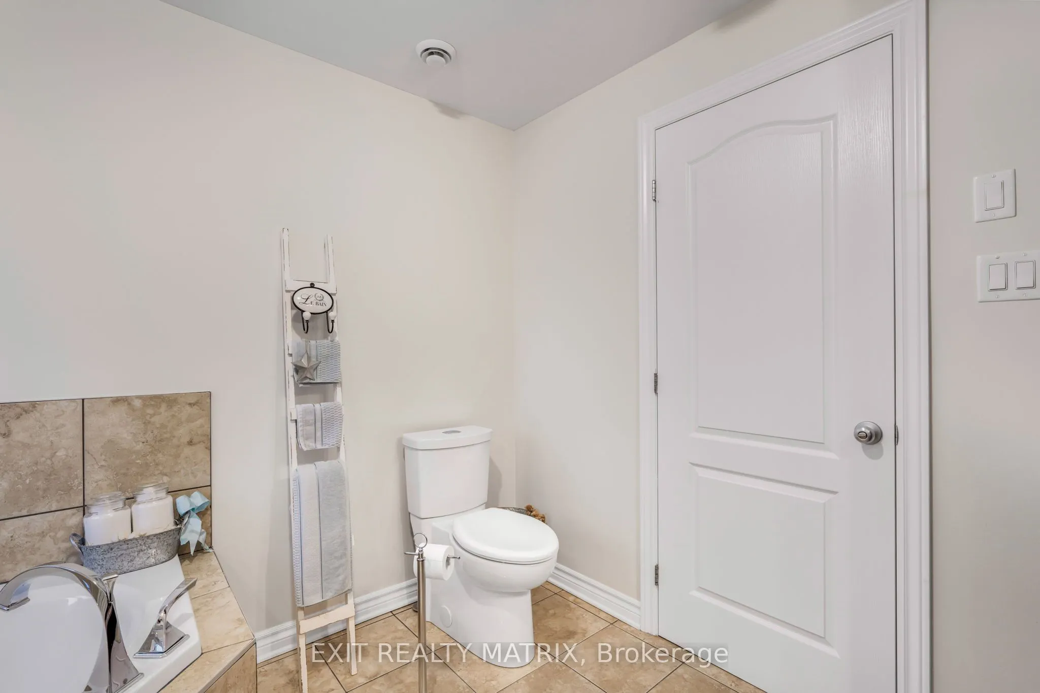 193 Bourdeau Boulevard, #2