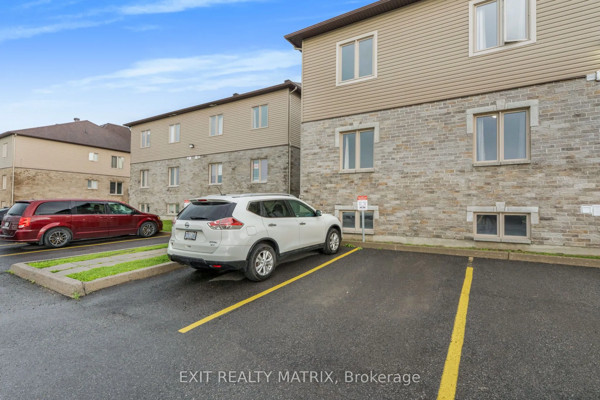 193 Bourdeau Boulevard, #2
