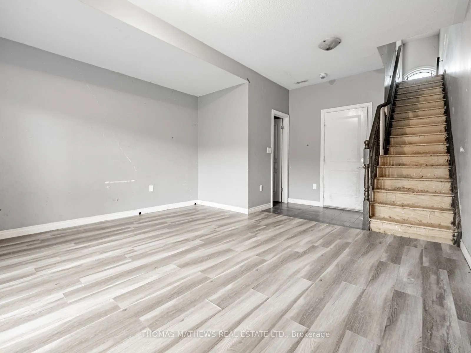60 Bloom Crescent, #28