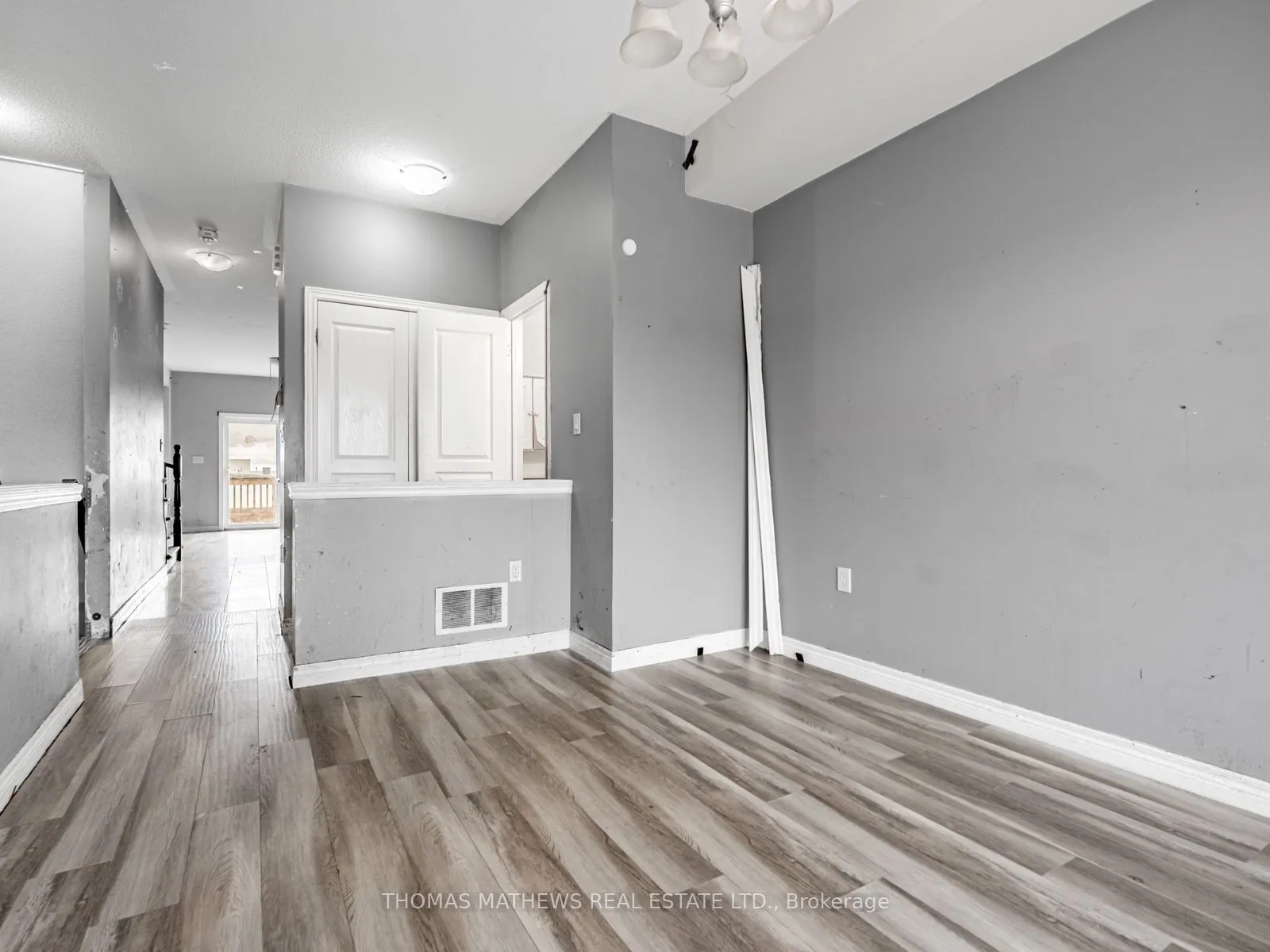 60 Bloom Crescent, #28