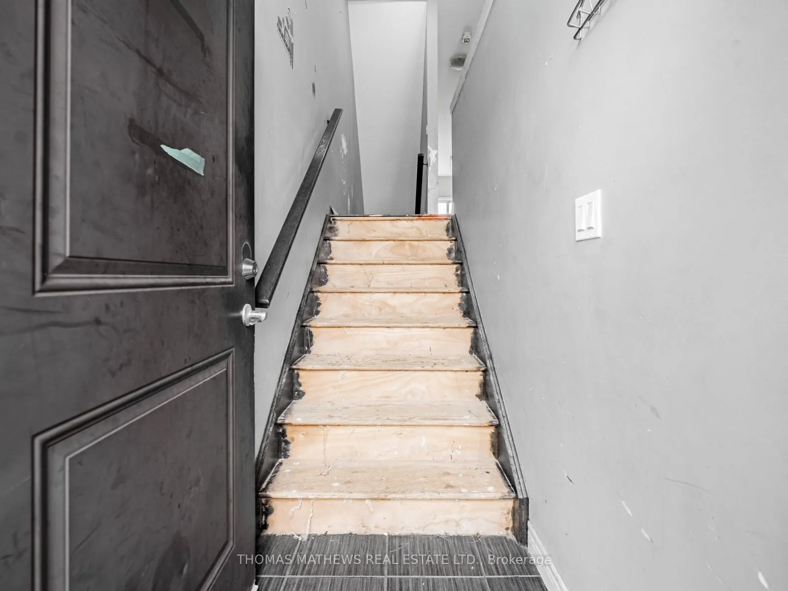 60 Bloom Crescent, #28