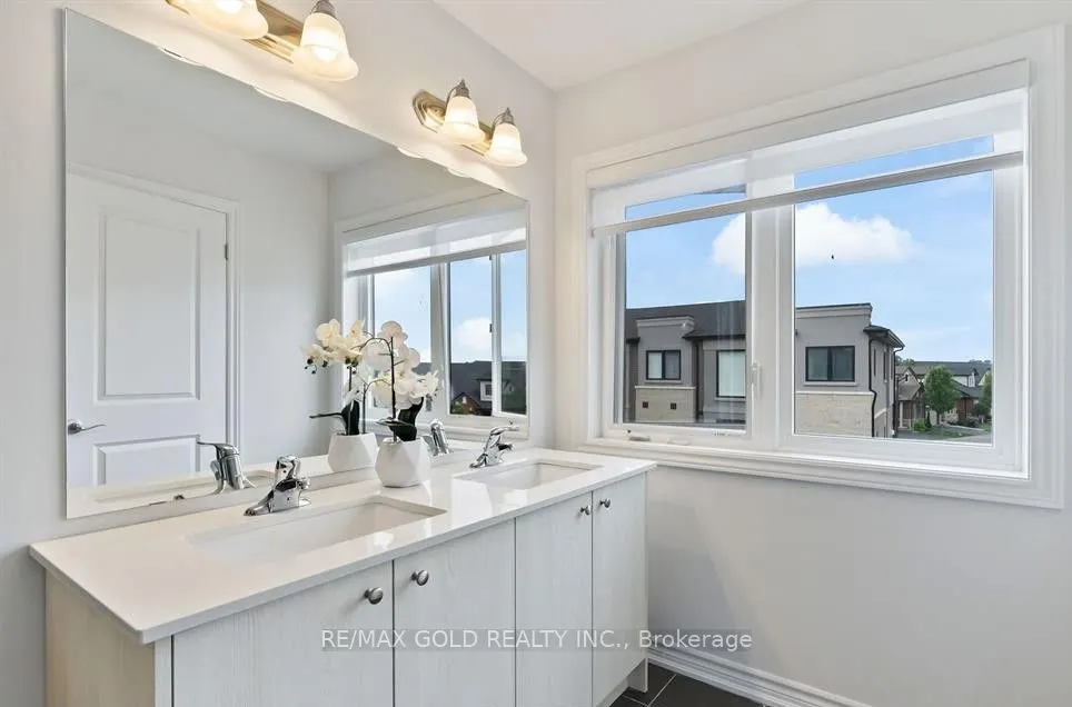 46 Capstone Lane