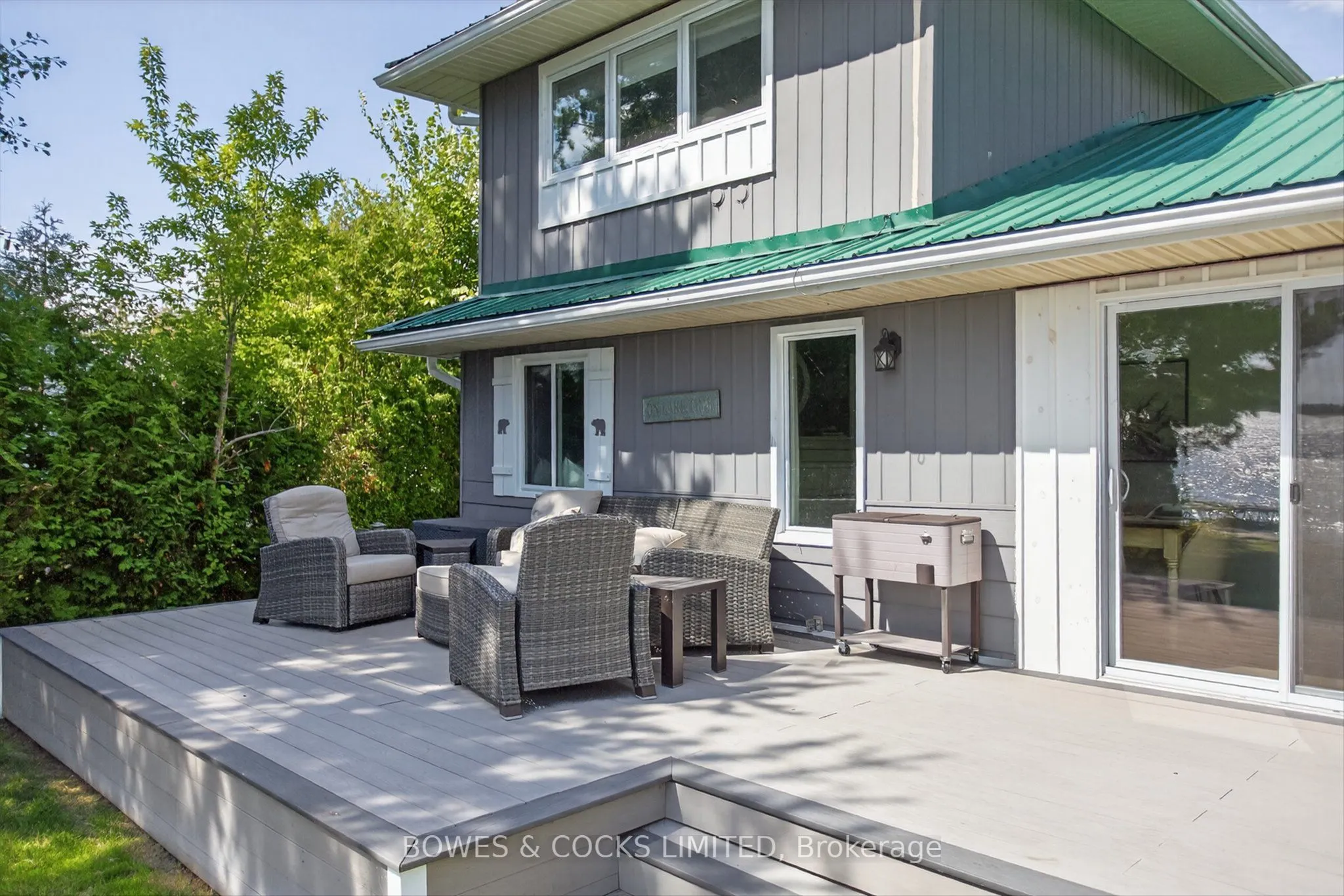32 Sturgeon Glen Road