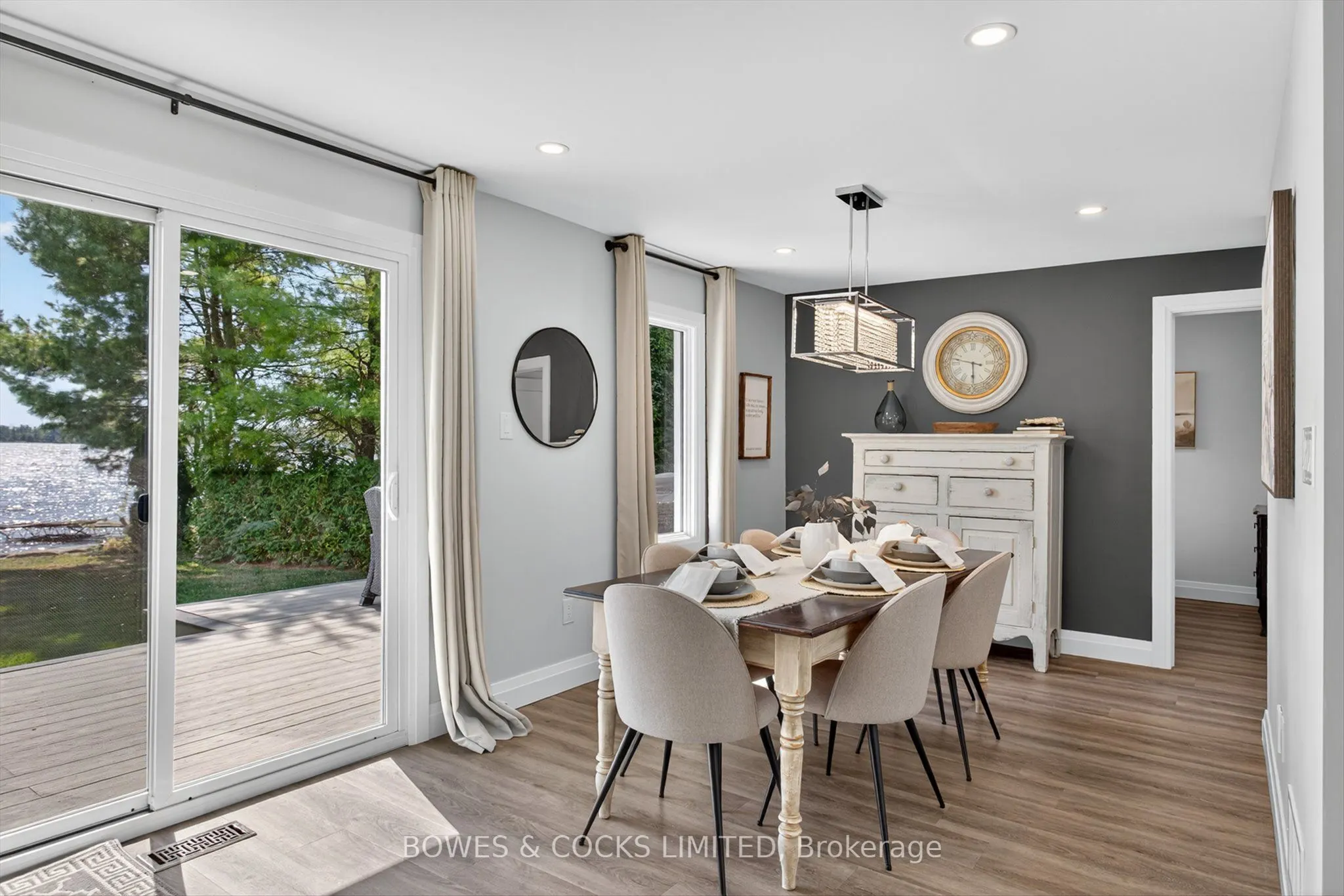 32 Sturgeon Glen Road