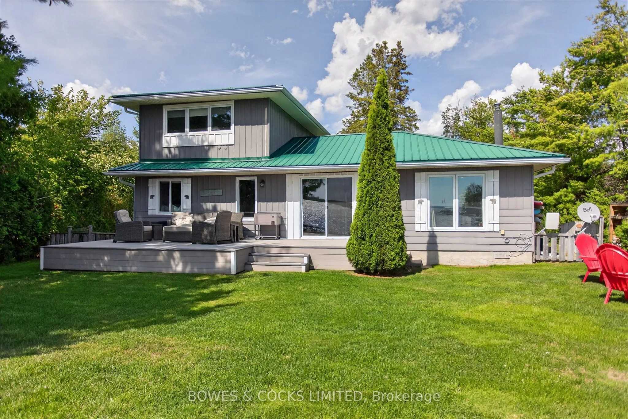 32 Sturgeon Glen Road