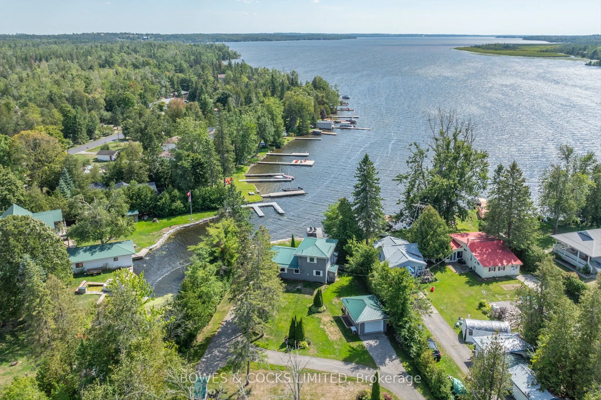 32 Sturgeon Glen Road