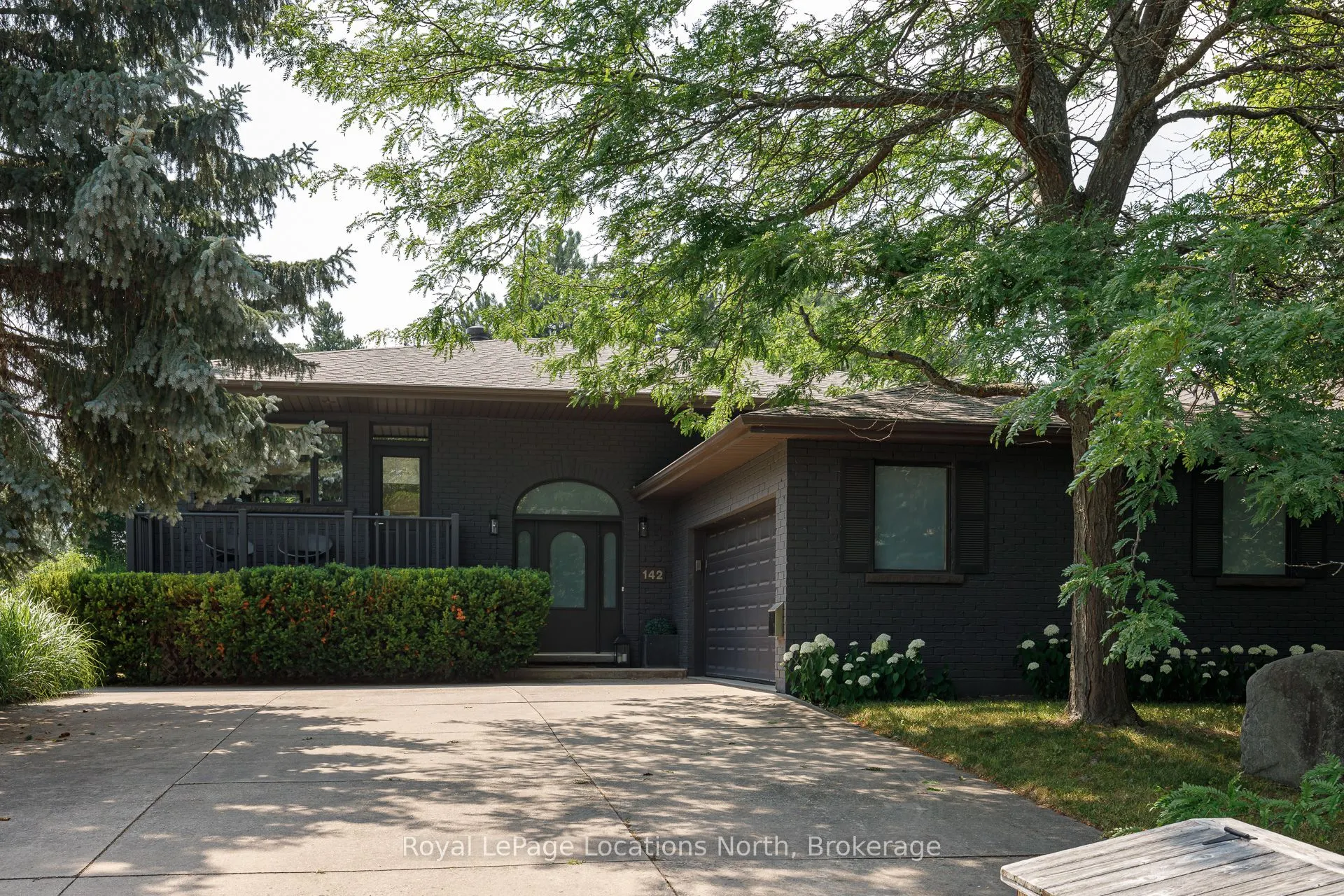 142 Brooker Boulevard