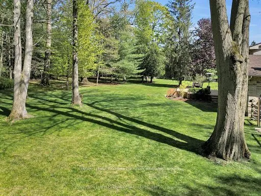 2 Lansdowne Park Crescent