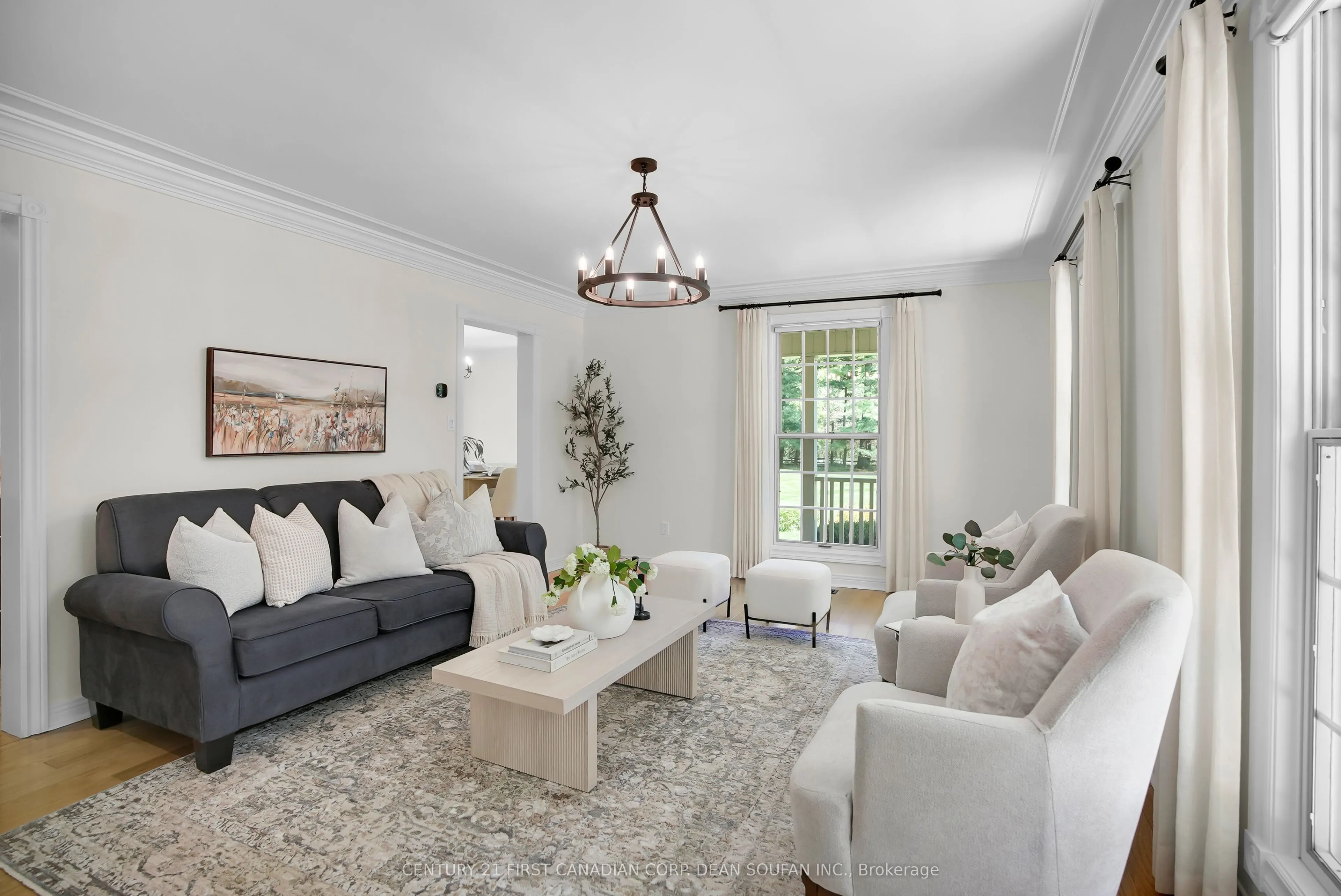 2 Lansdowne Park Crescent