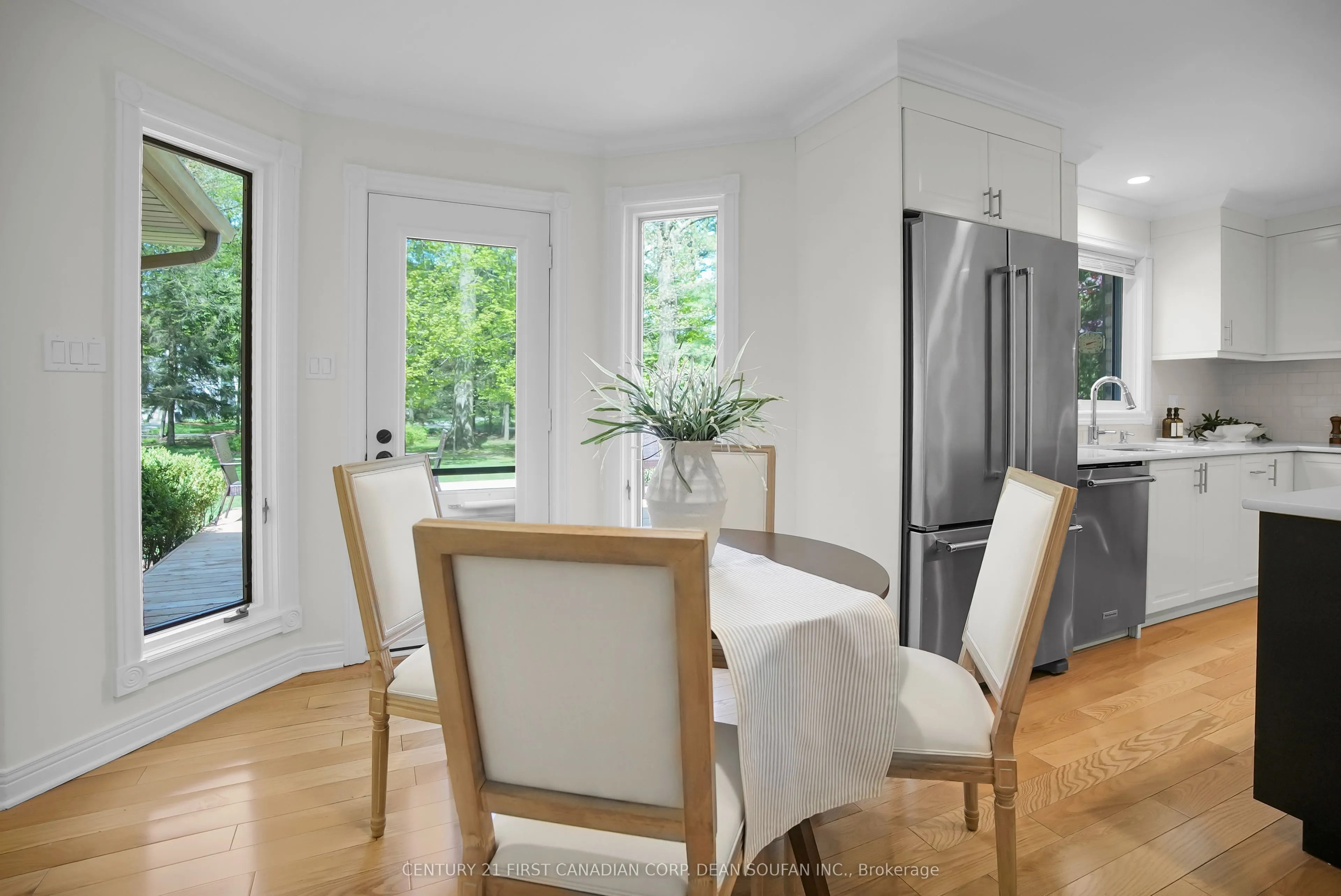2 Lansdowne Park Crescent