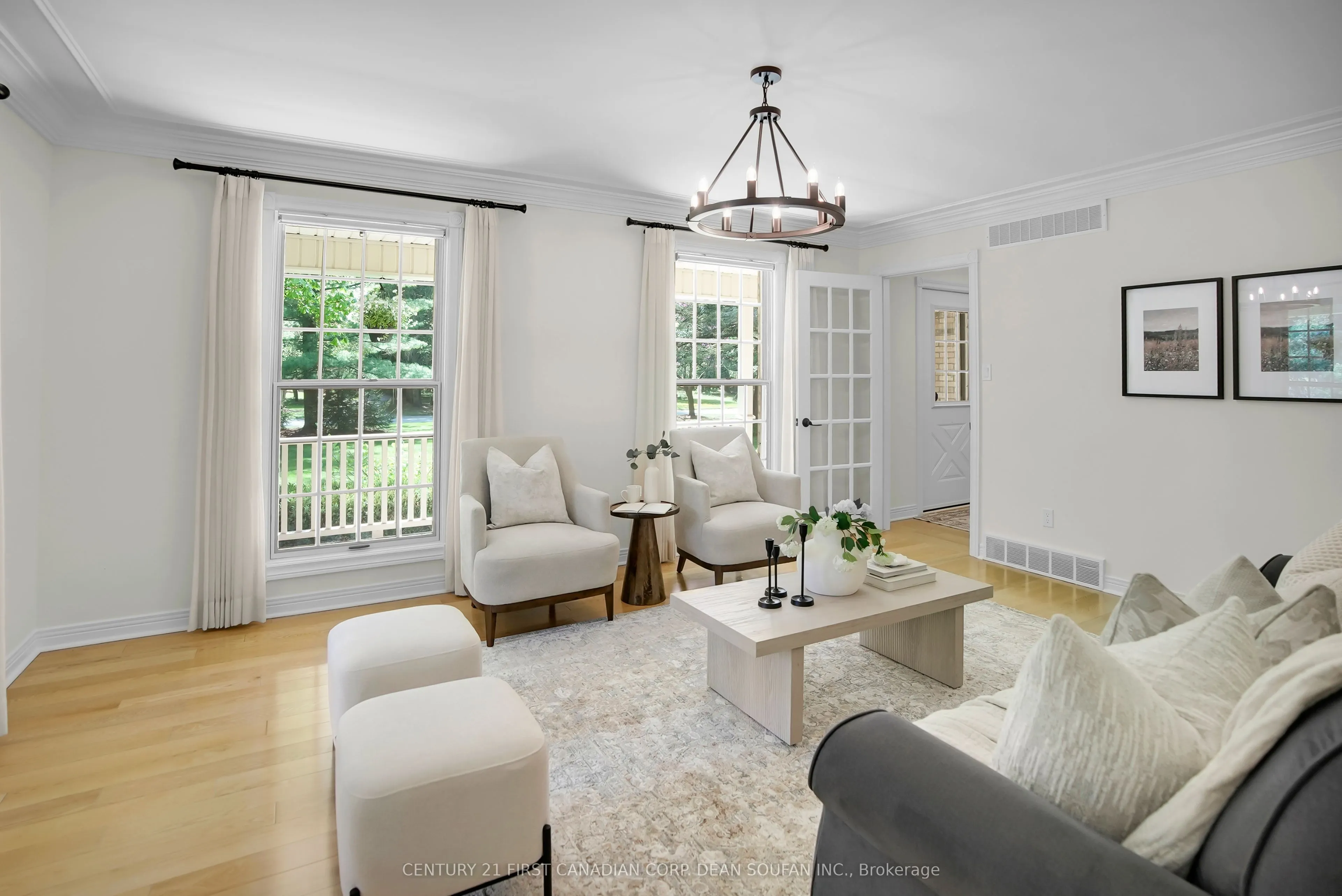 2 Lansdowne Park Crescent