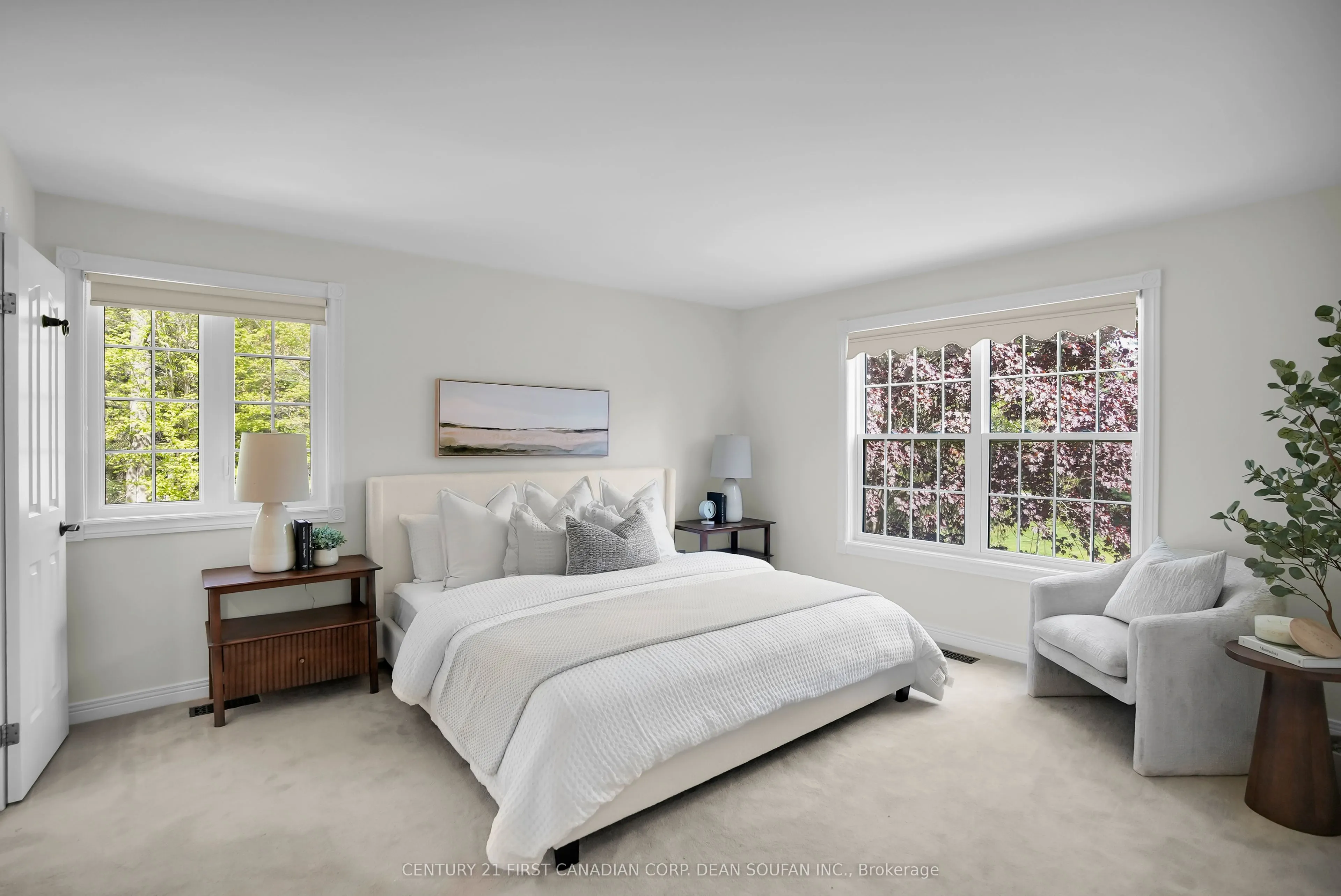 2 Lansdowne Park Crescent