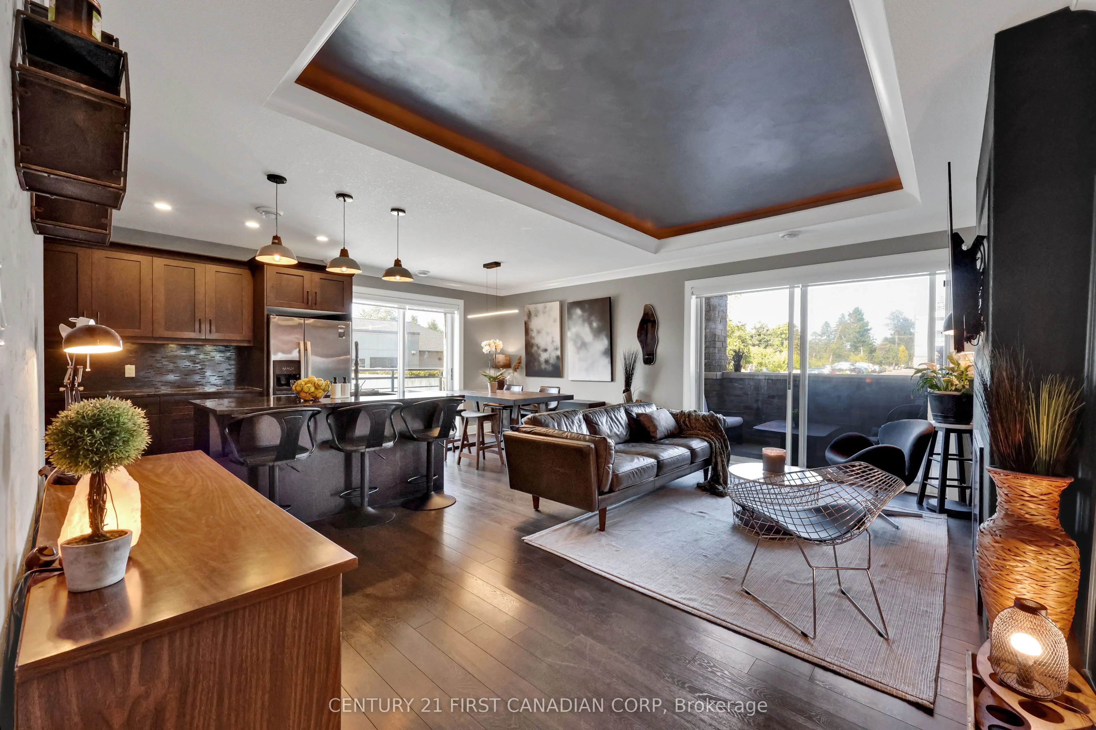340 Sugarcreek Trail, #211