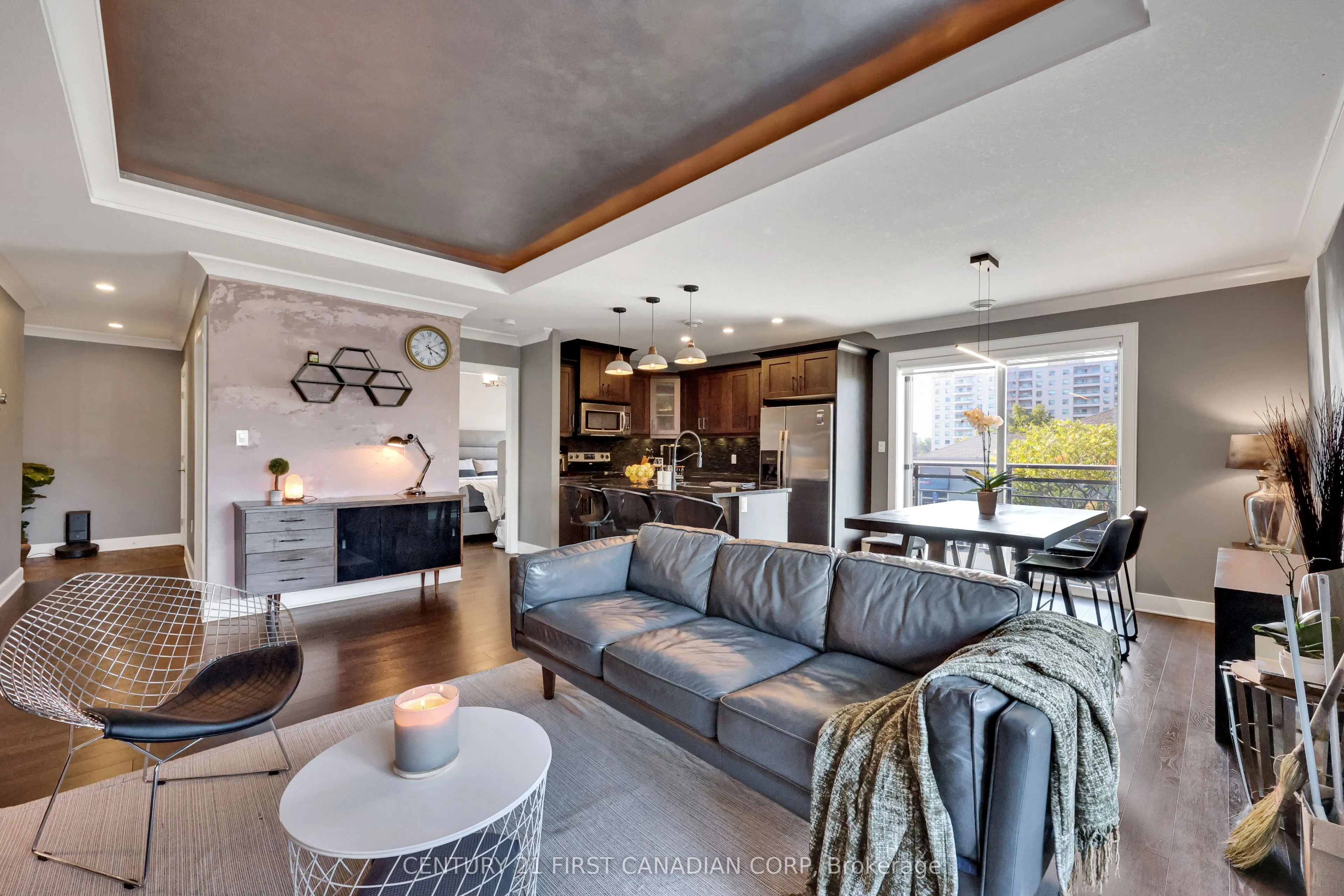 340 Sugarcreek Trail, #211