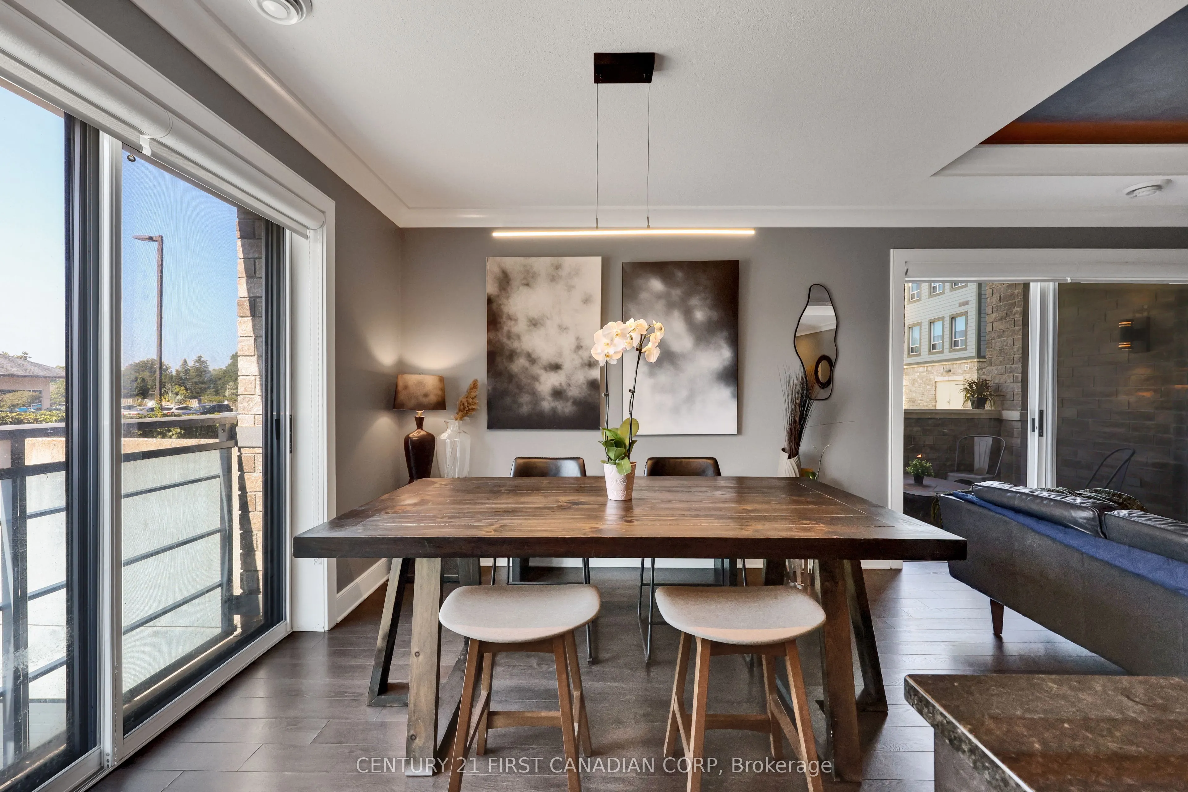 340 Sugarcreek Trail, #211