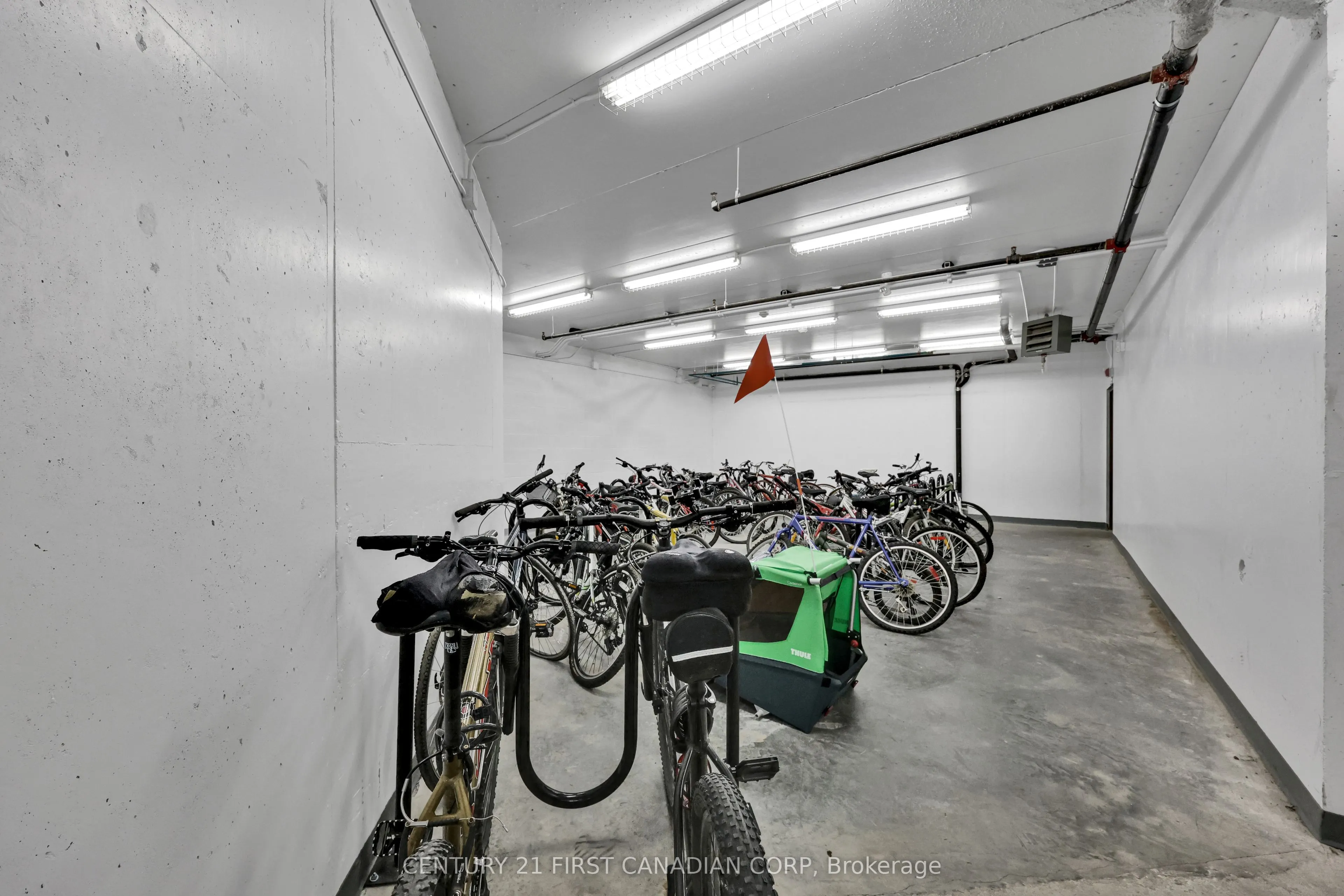 340 Sugarcreek Trail, #211