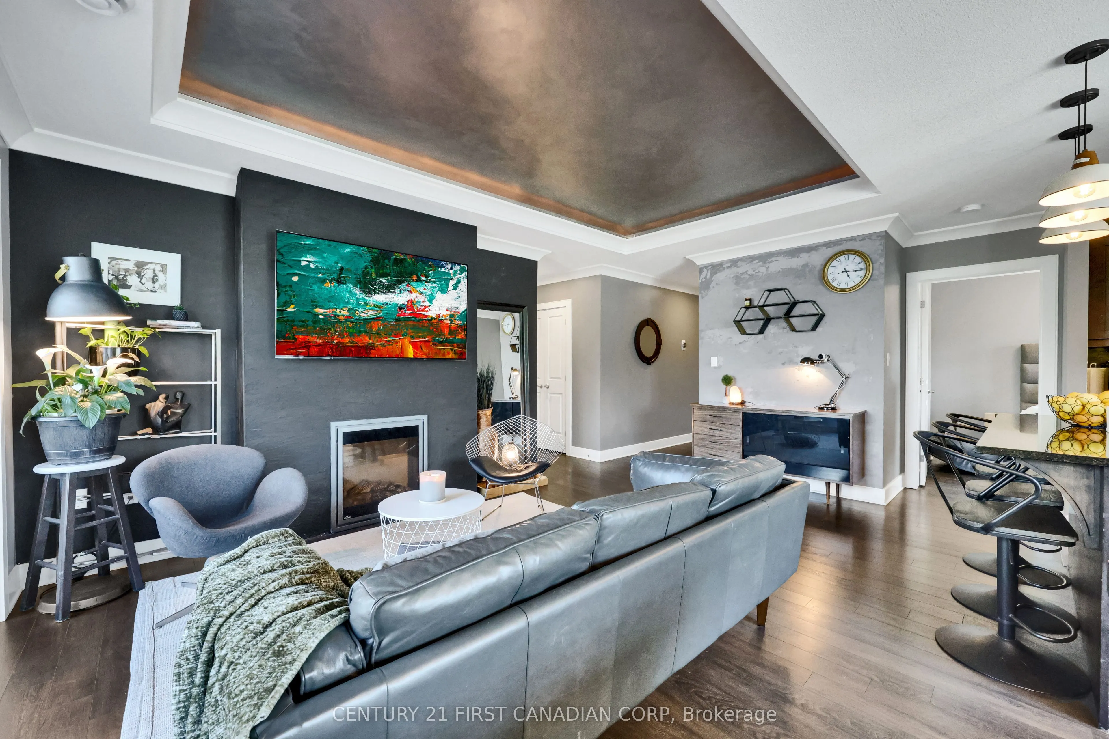 340 Sugarcreek Trail, #211