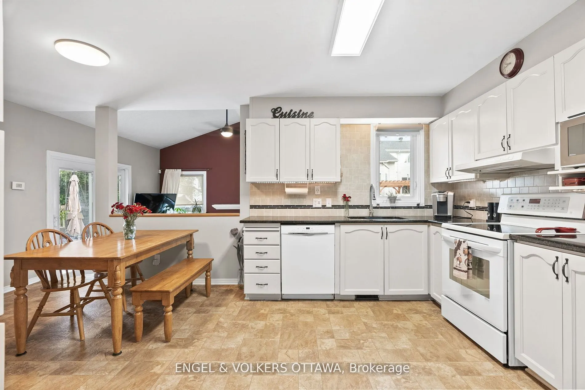 51 Emerald Meadows Drive
