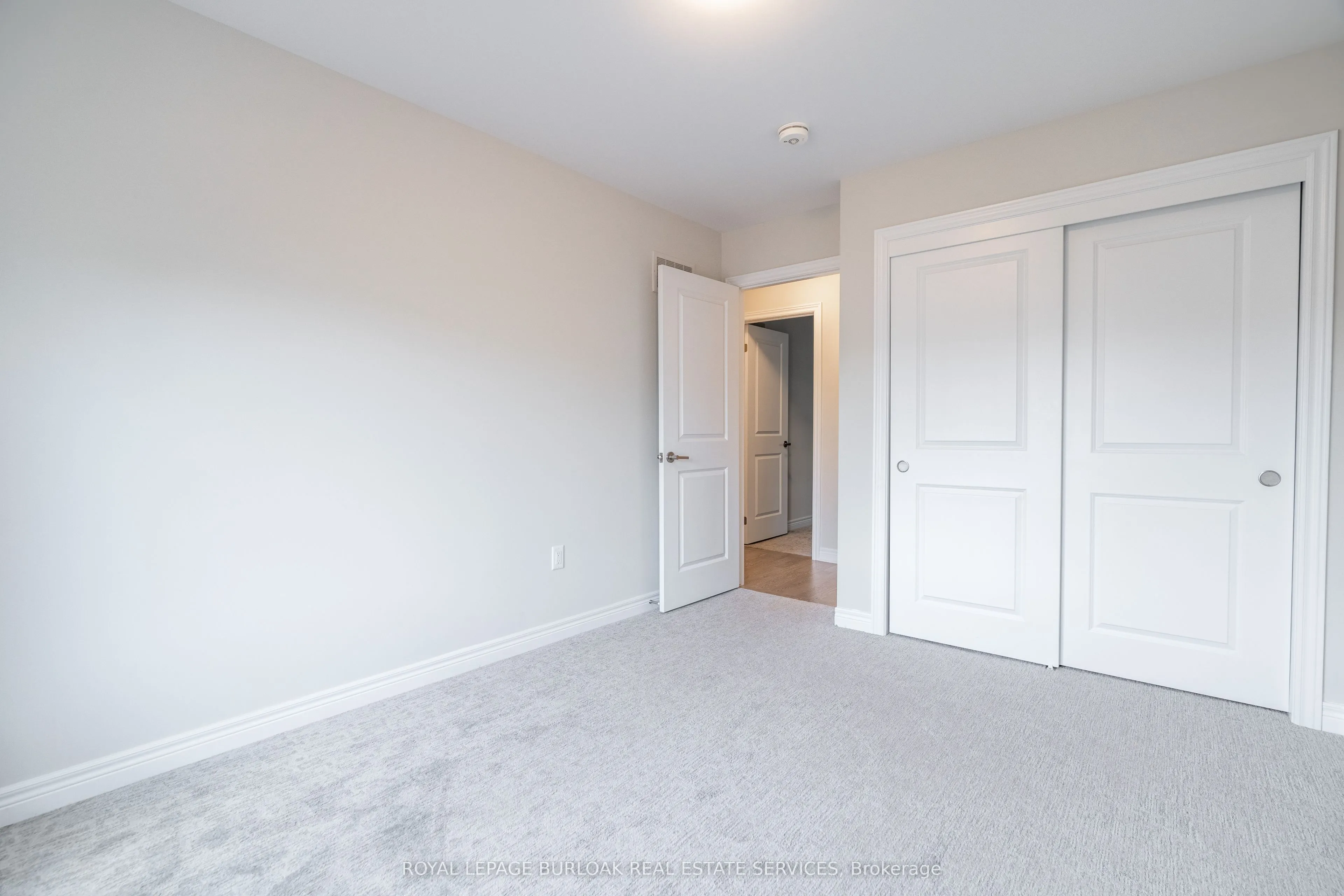 127 Starfire Crescent