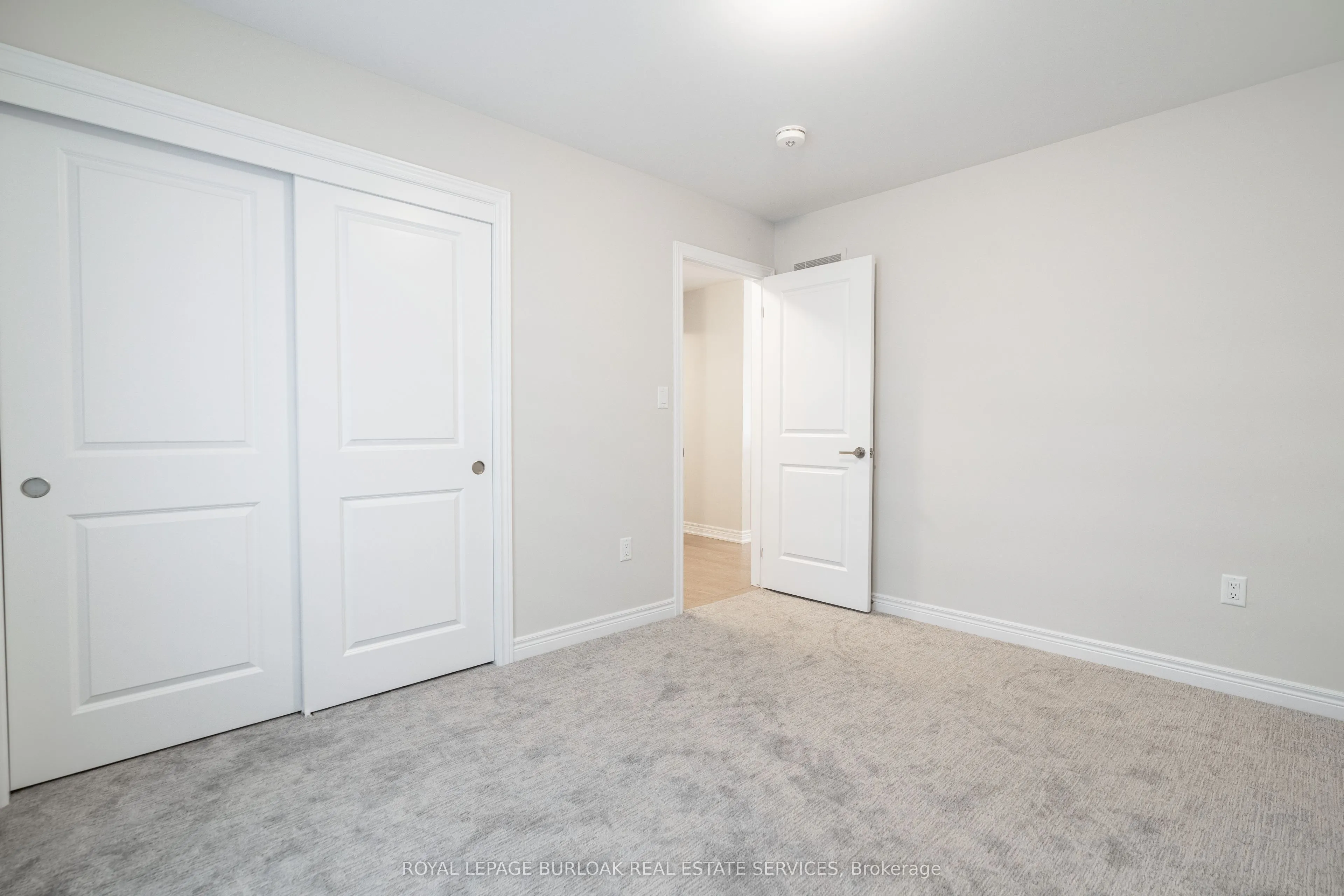 127 Starfire Crescent
