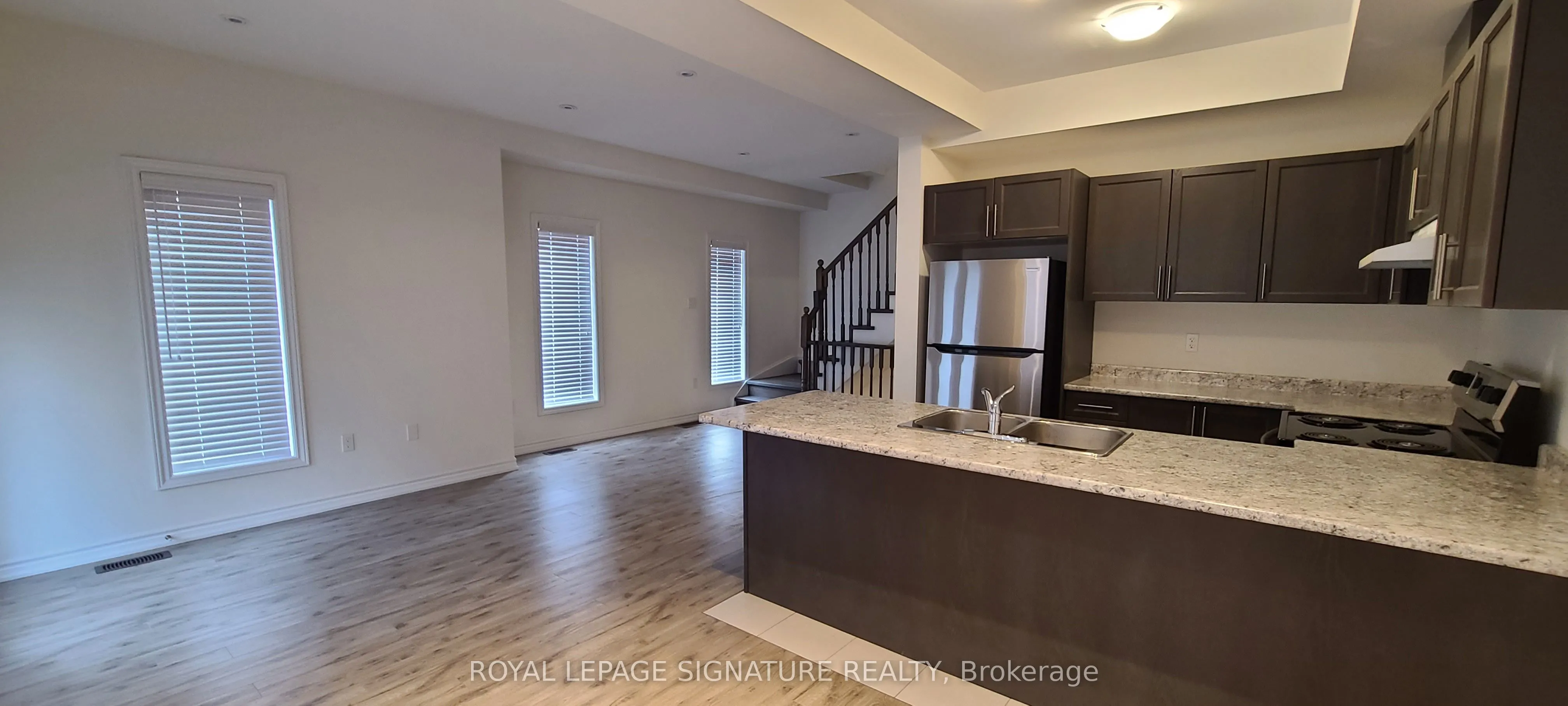 383 Dundas Street E, #43