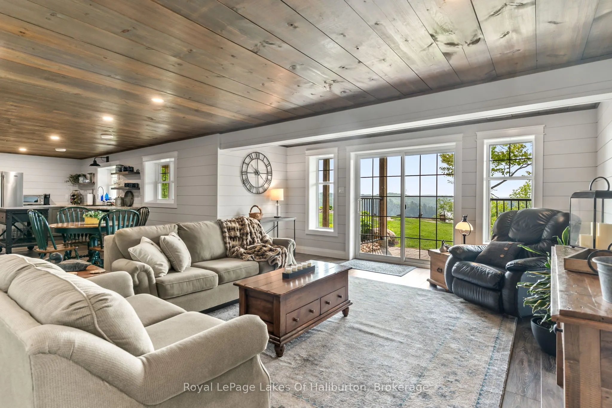 1143 Trillium Trail