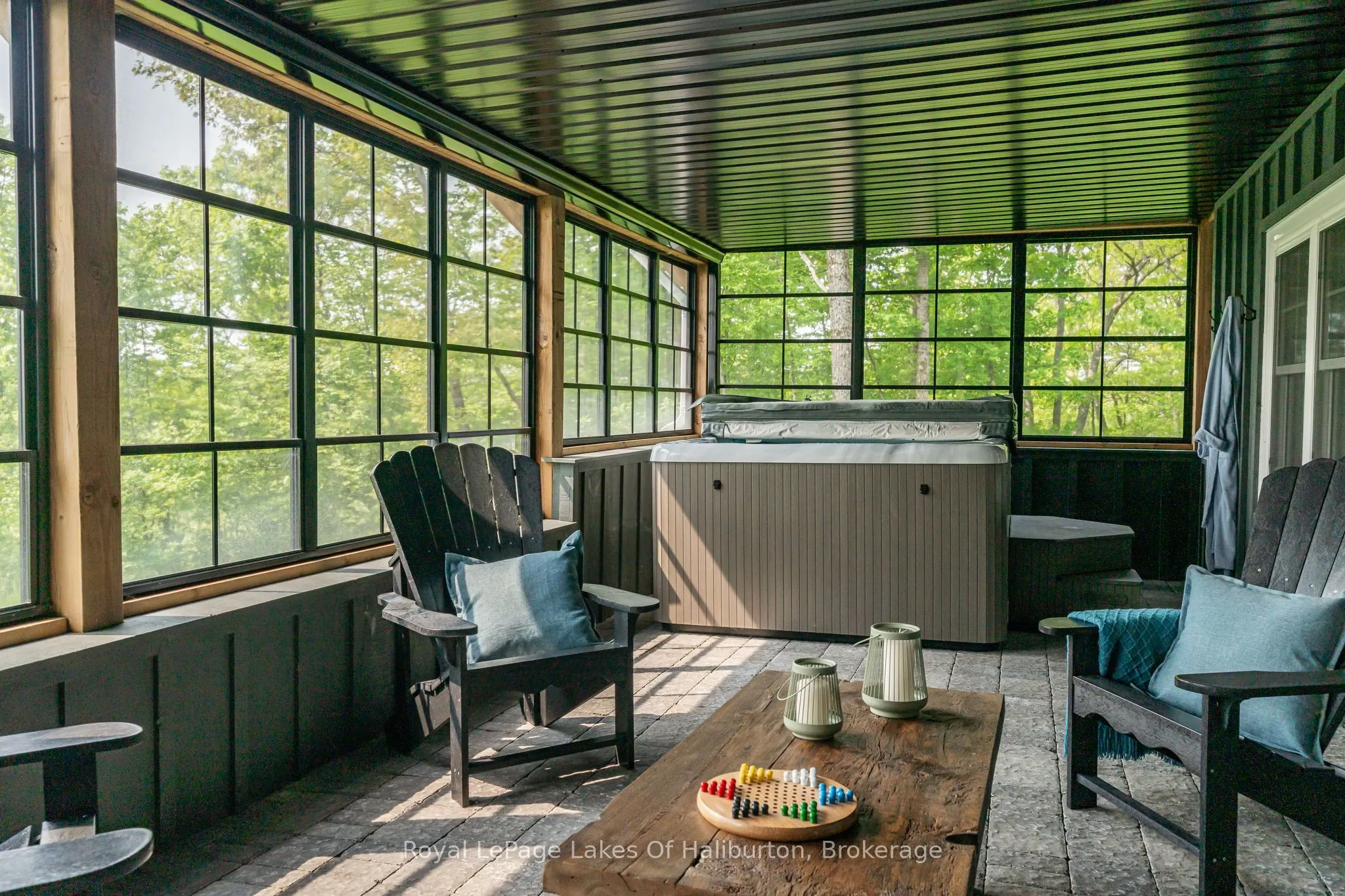 1143 Trillium Trail