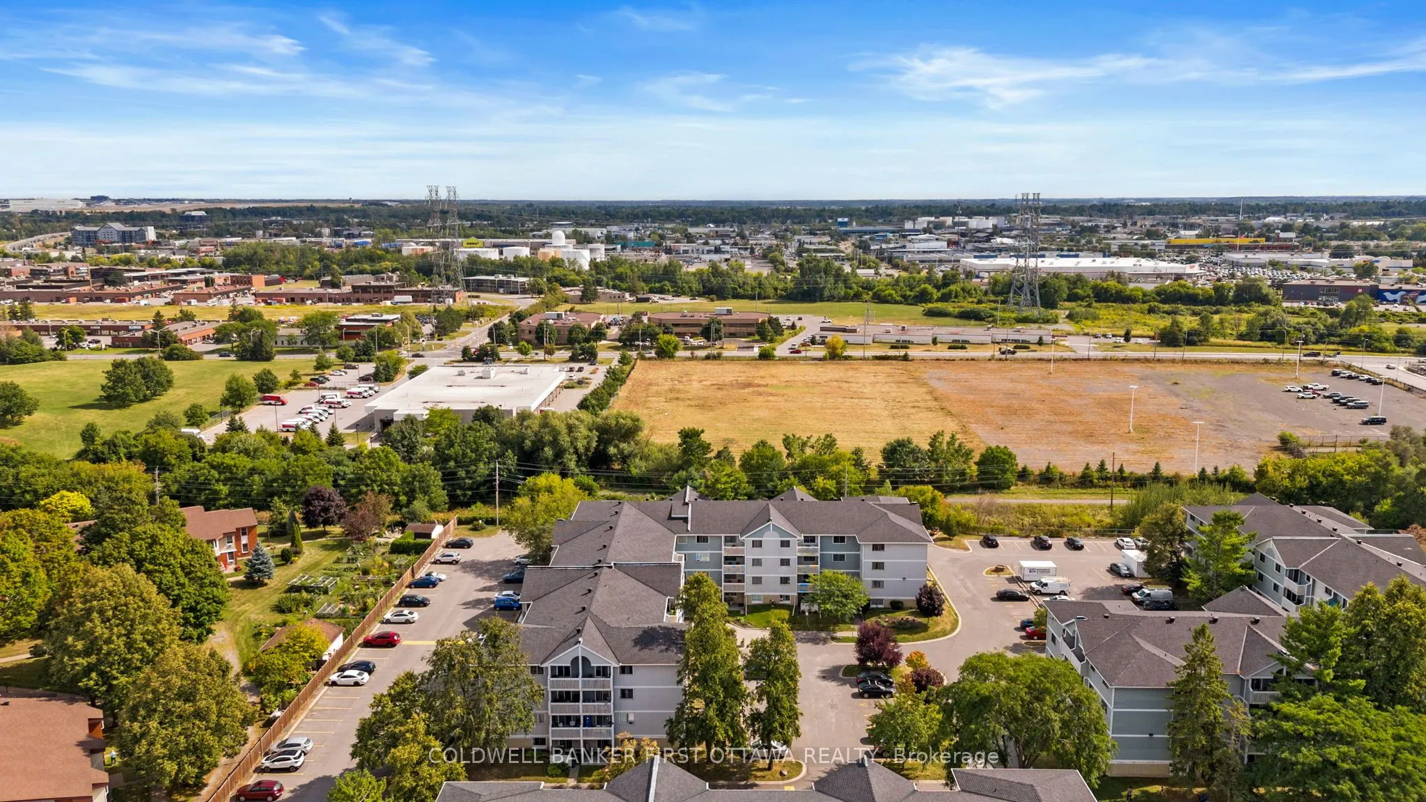 216 Viewmount Drive, #400