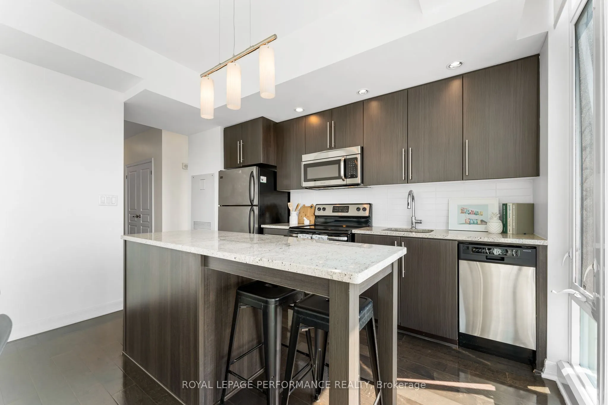238 Besserer Street, #1504