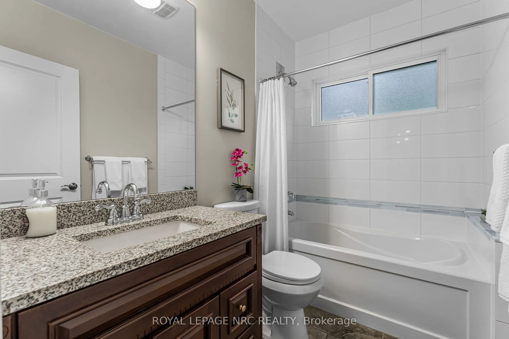 880 Edgemere Road