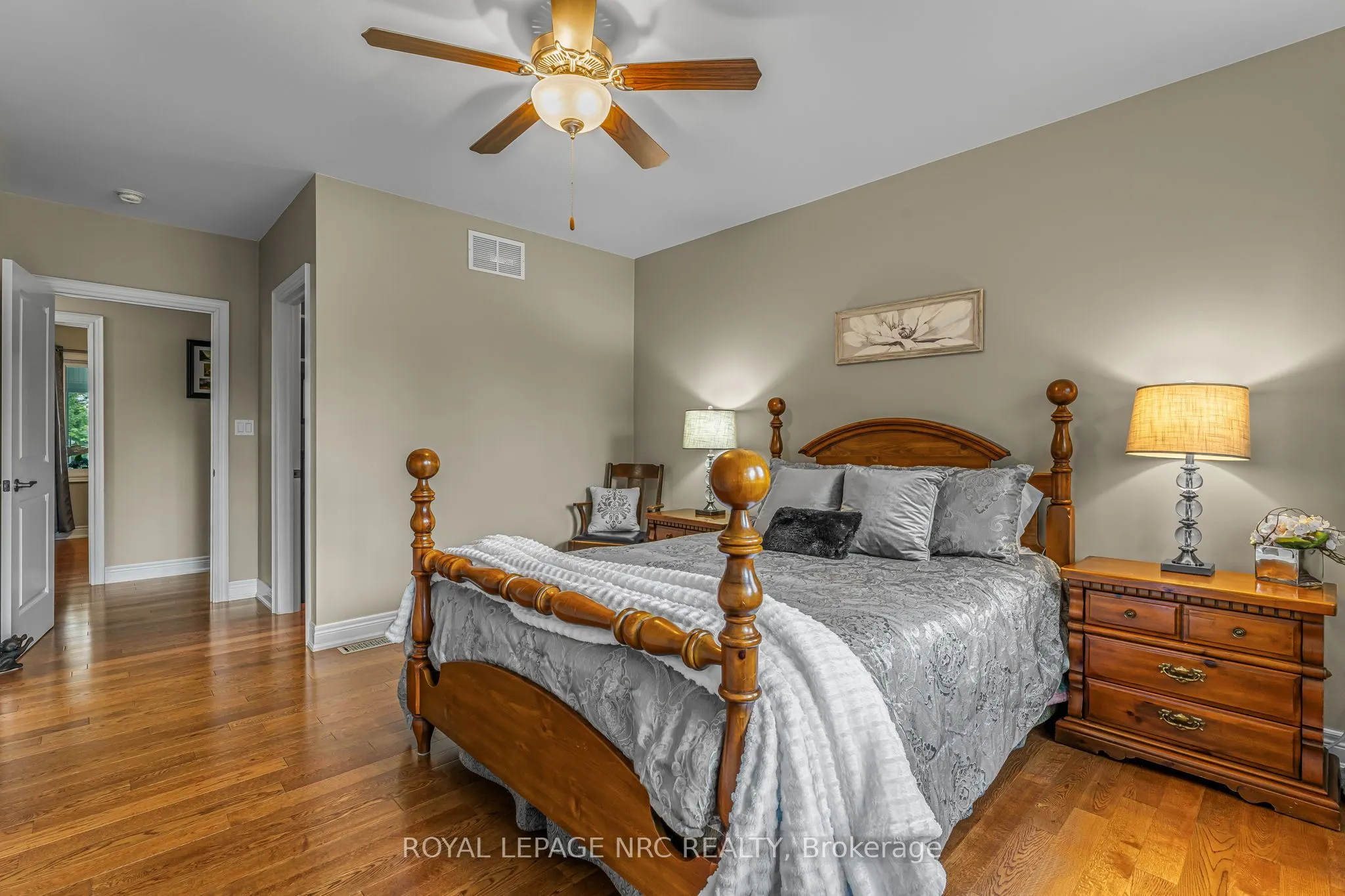 880 Edgemere Road
