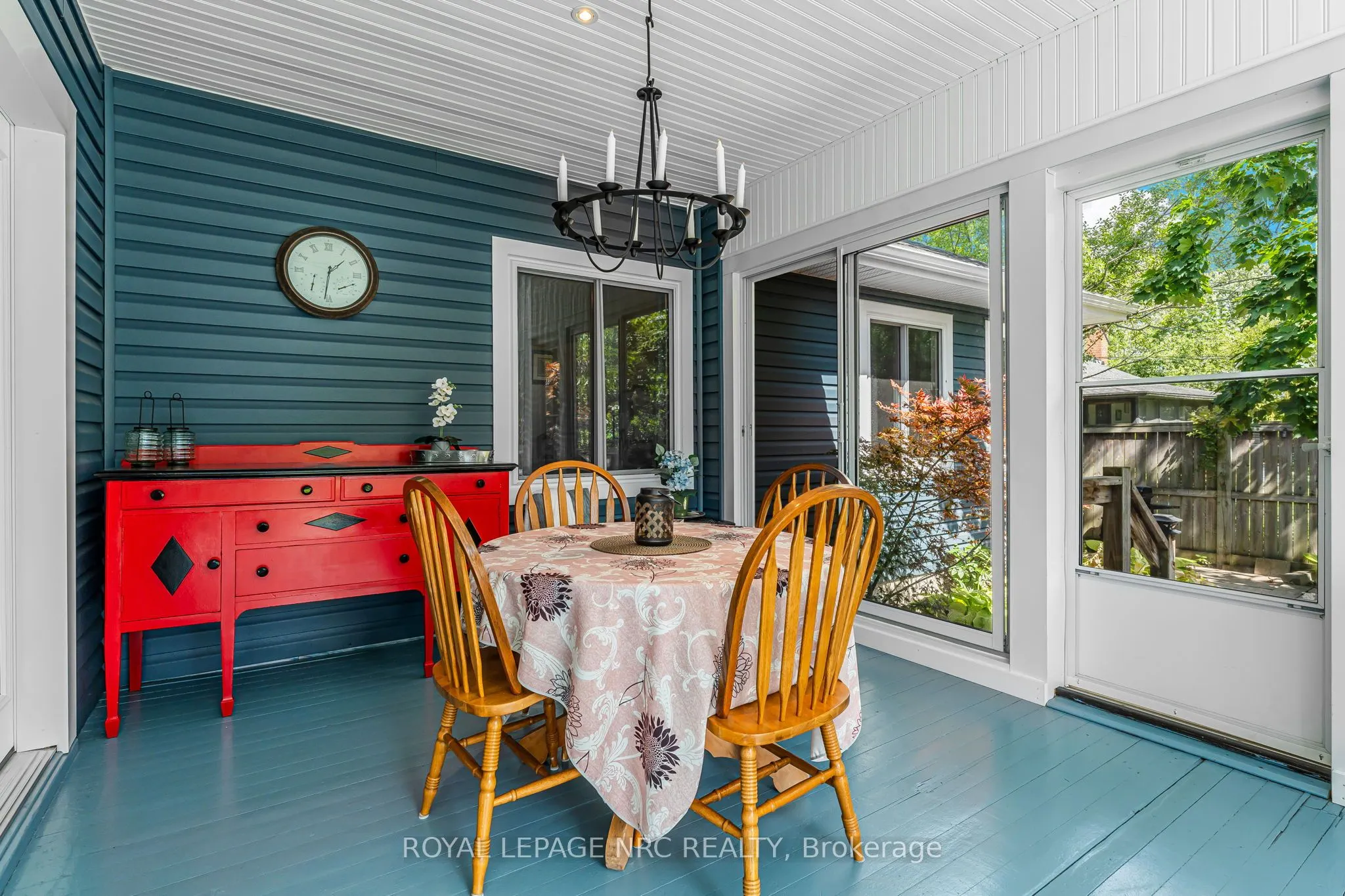 880 Edgemere Road