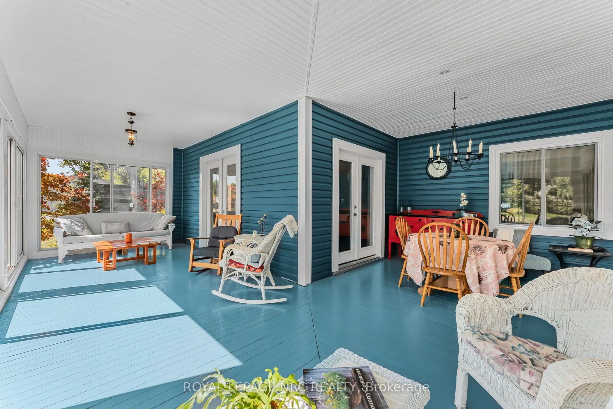 880 Edgemere Road