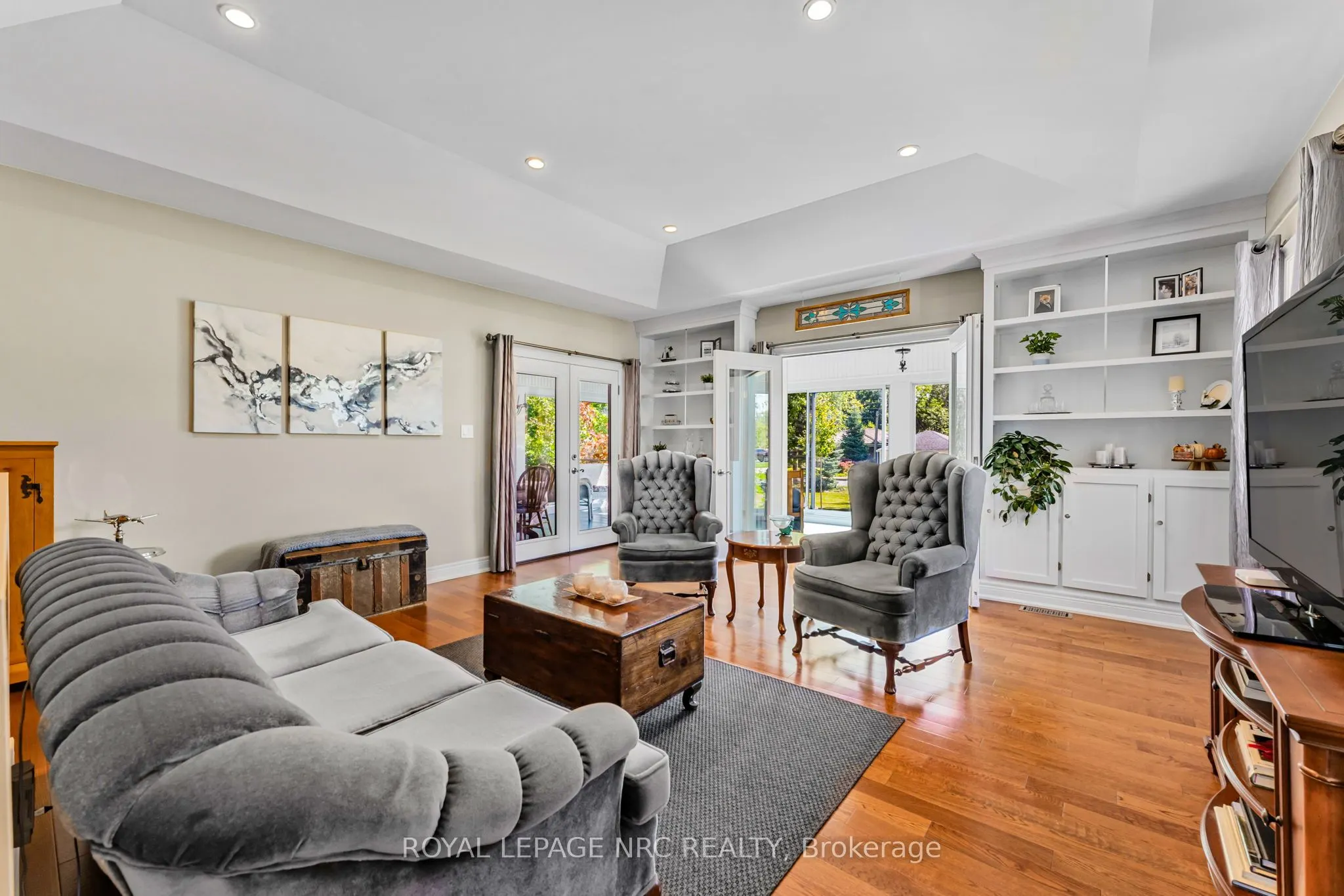 880 Edgemere Road
